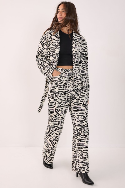 NastyGal Denim Animal Print Jeans White