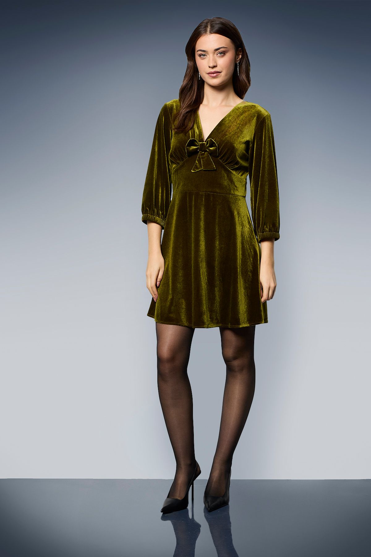 Dorothy Perkins Bow Front Velvet Mini Dress Green image 1
