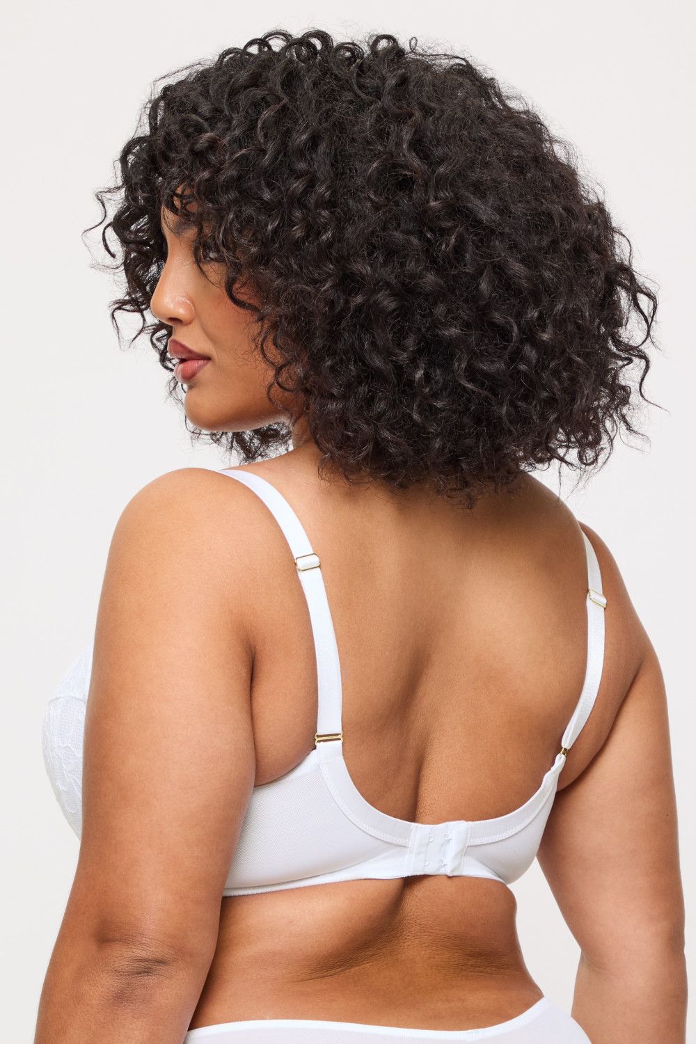 Ann Summers Sexy Lace Padded Plunge Bra image 2