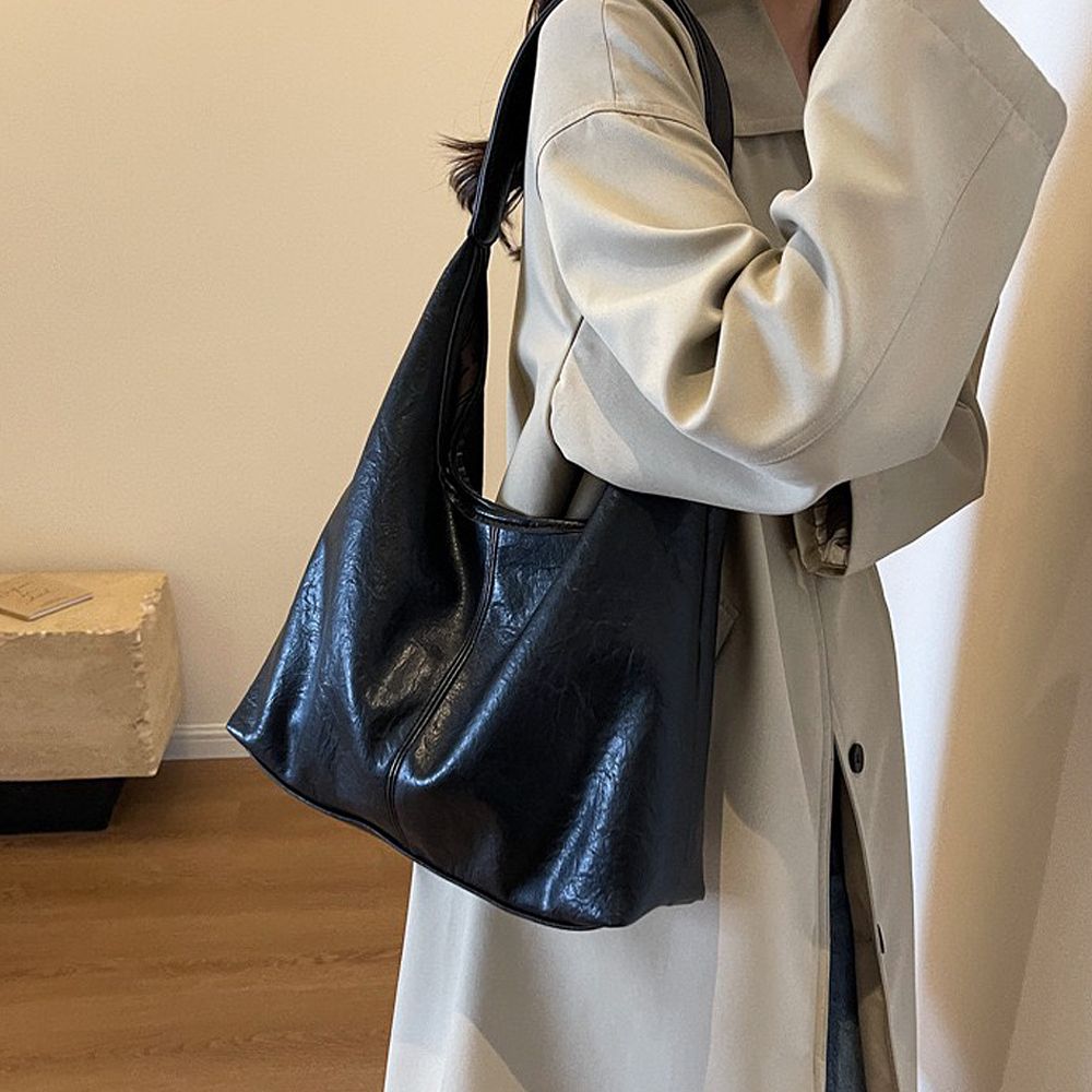 XY London 'Athena' Large Slouchy Shoulder Bag With Magnetic Clasp image 3