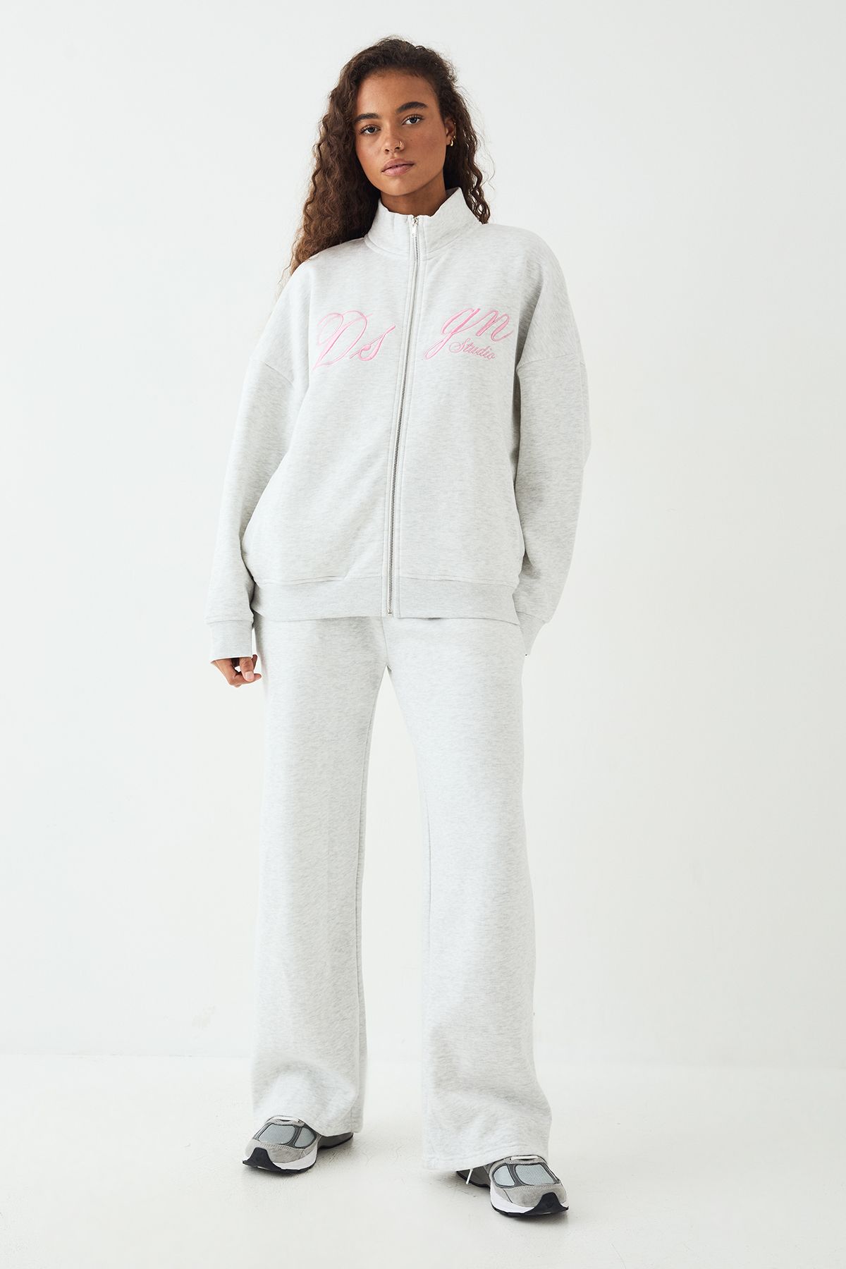 DSGN Studio DSGN Studio Script Funnel Neck Straight Leg Tracksuit Ash Grey