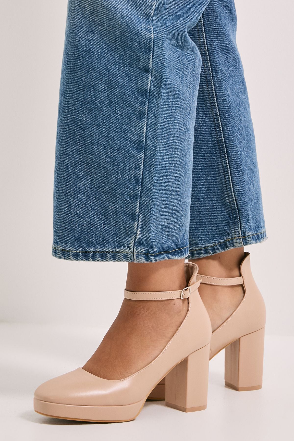 Dorothy Perkins Vanessa Faux Leather Platform Ankle Strap High Block Heel Court Shoes Beige image 2