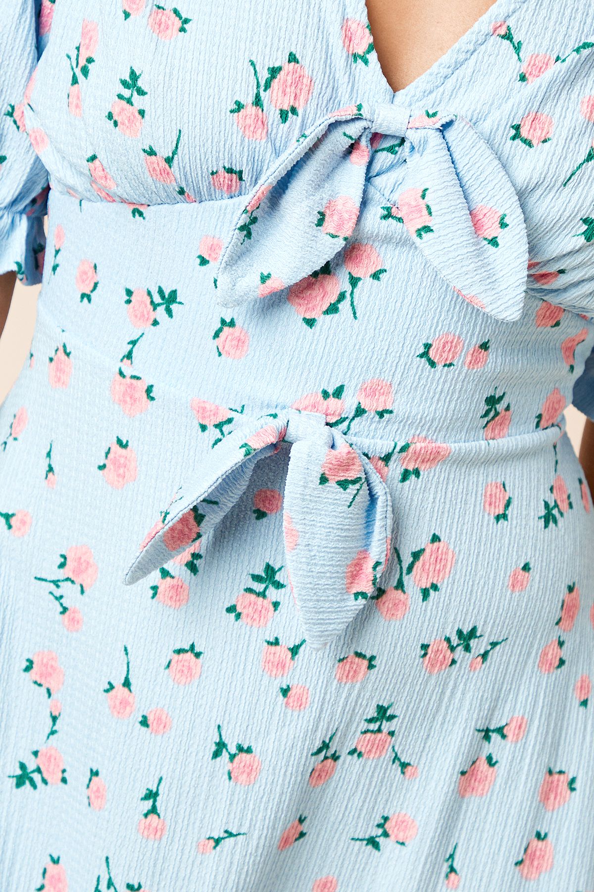 Dorothy Perkins Petite Blue Floral Bow Front Puff Sleeve Jersey Mini Dress Floral image 5