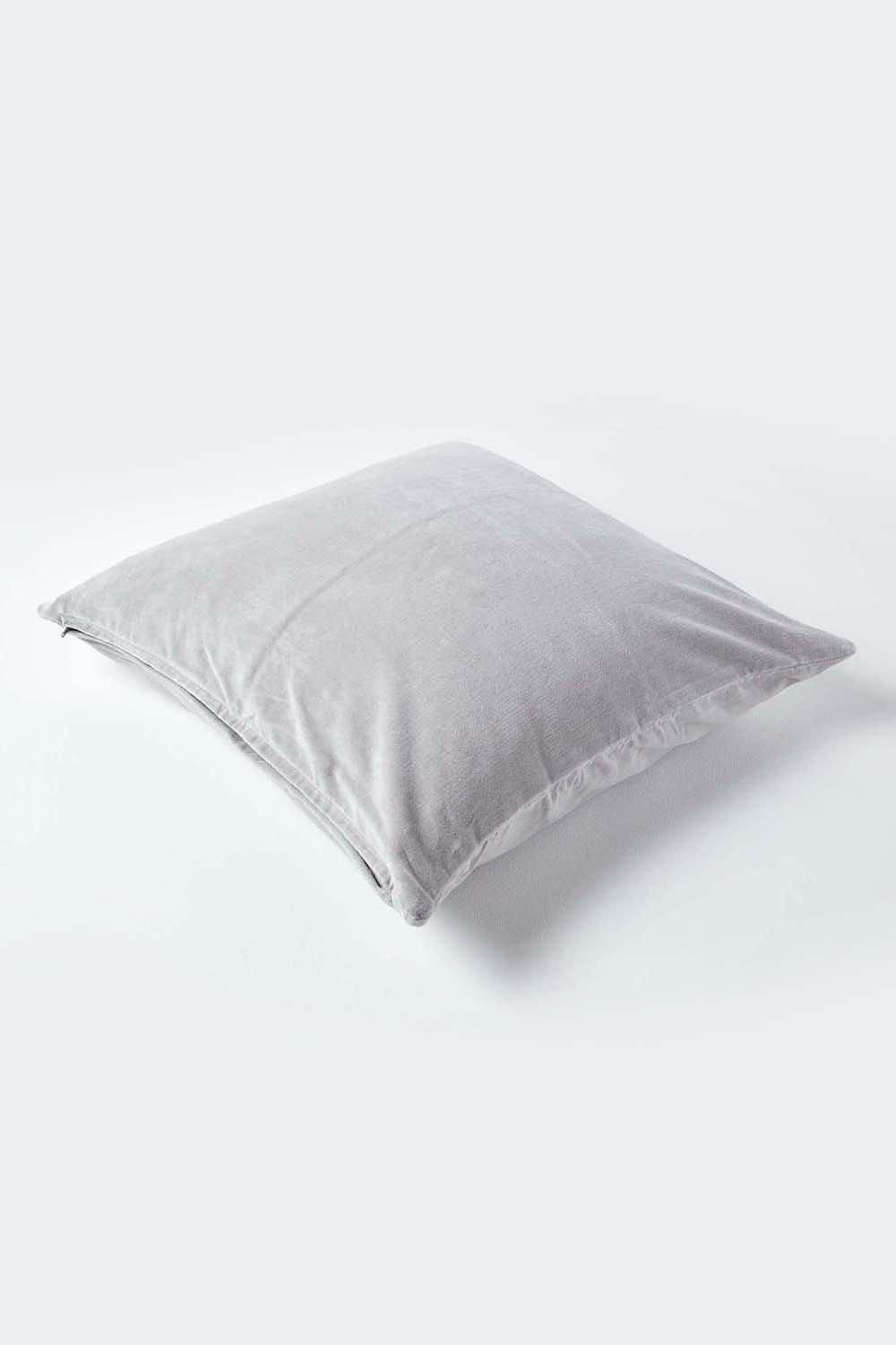 Homescapes Velvet Cushion Cover 100% Cotton, Soft & Machine Washable image 3