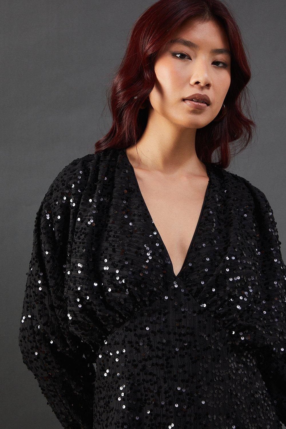 Warehouse Sequin Crinkle Batwing Plunge Neck Midi Dress Black image 2