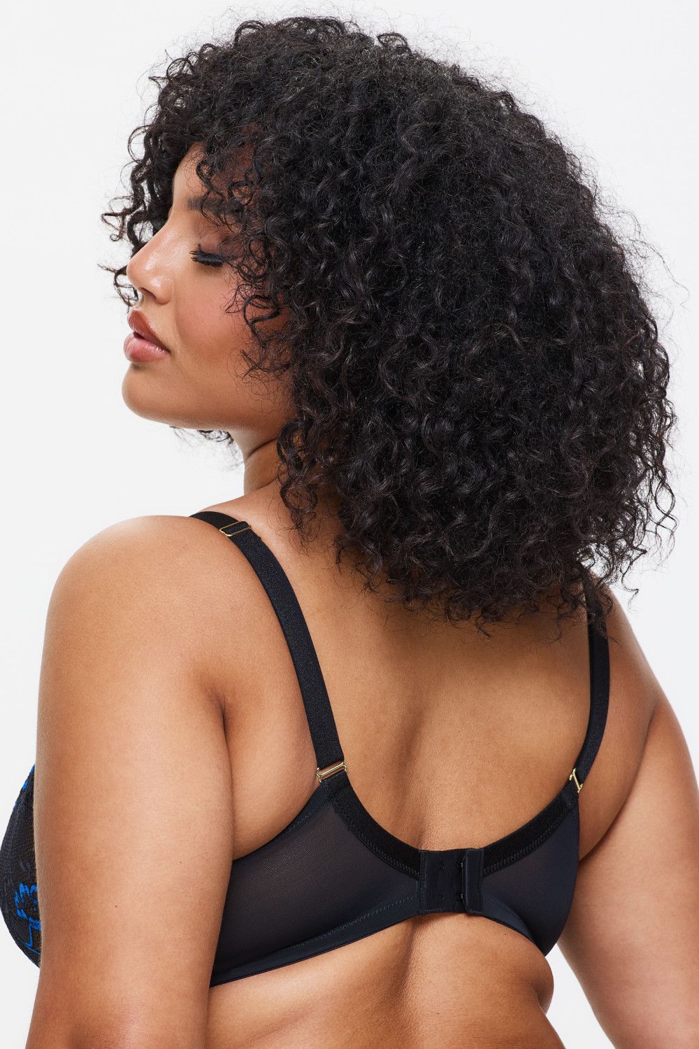 Ann Summers Sexy Lace Fuller Bust Non Padded Plunge Bra image 2