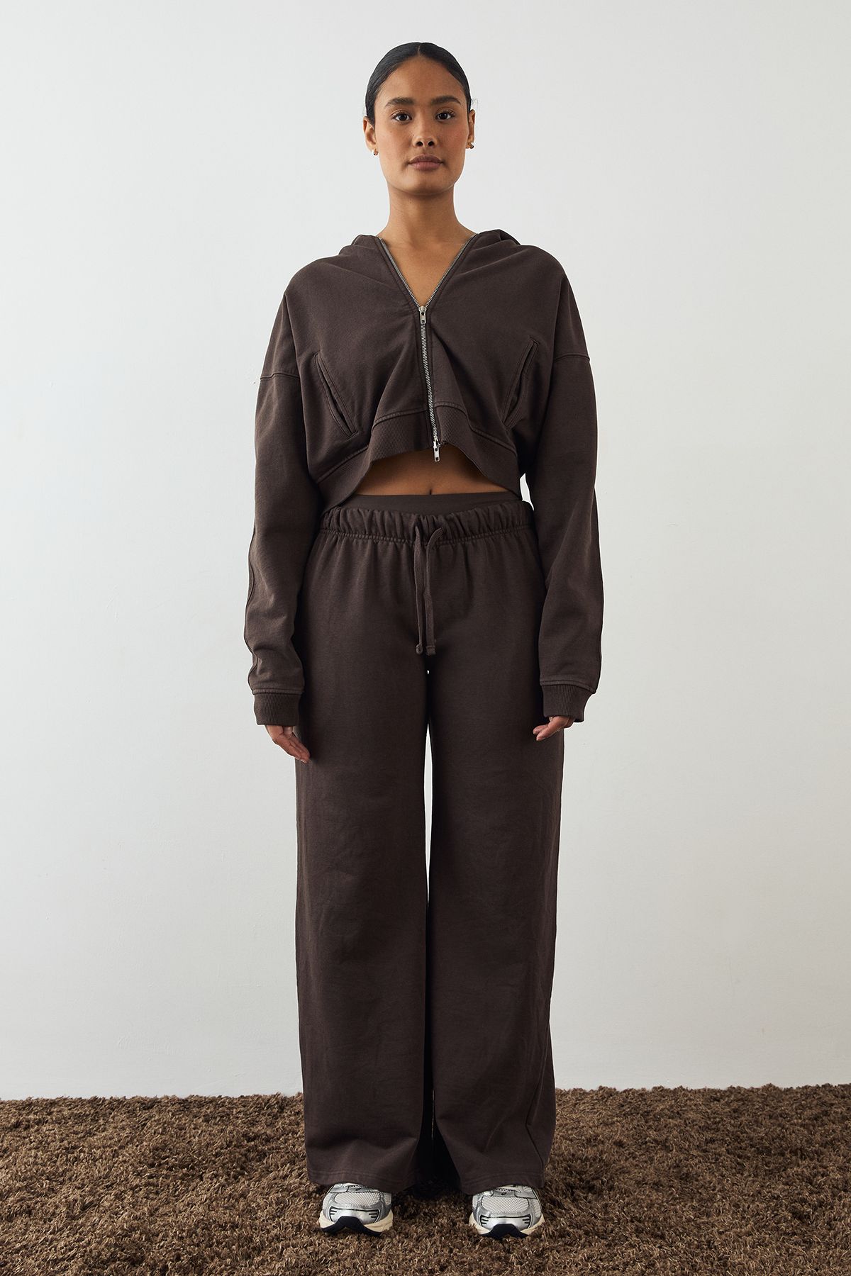 DSGN Studio DSGN Studio Premium Heavyweight Washed Boxy Zip Through Hoodie Chocolate image 5