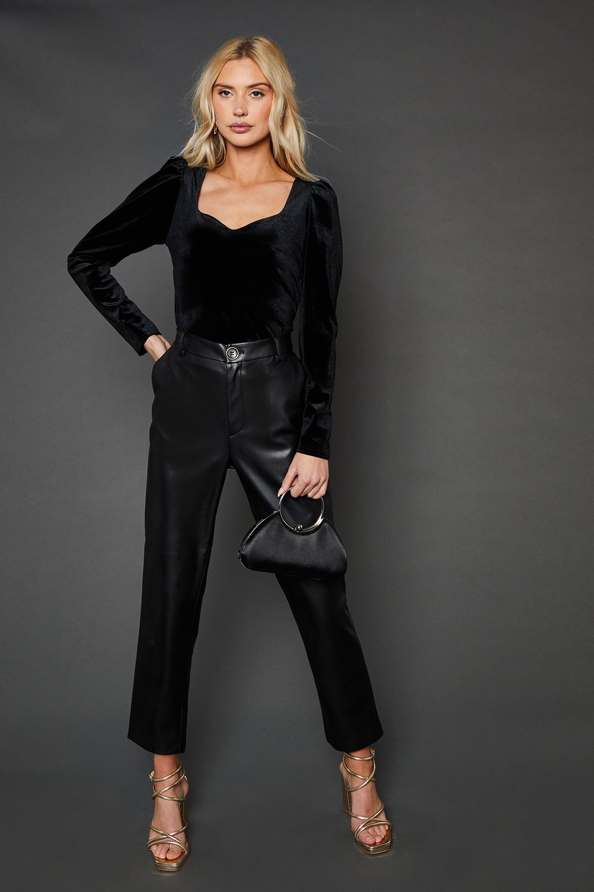 Dorothy Perkins Velvet Sweetheart Neck Top Black image 2