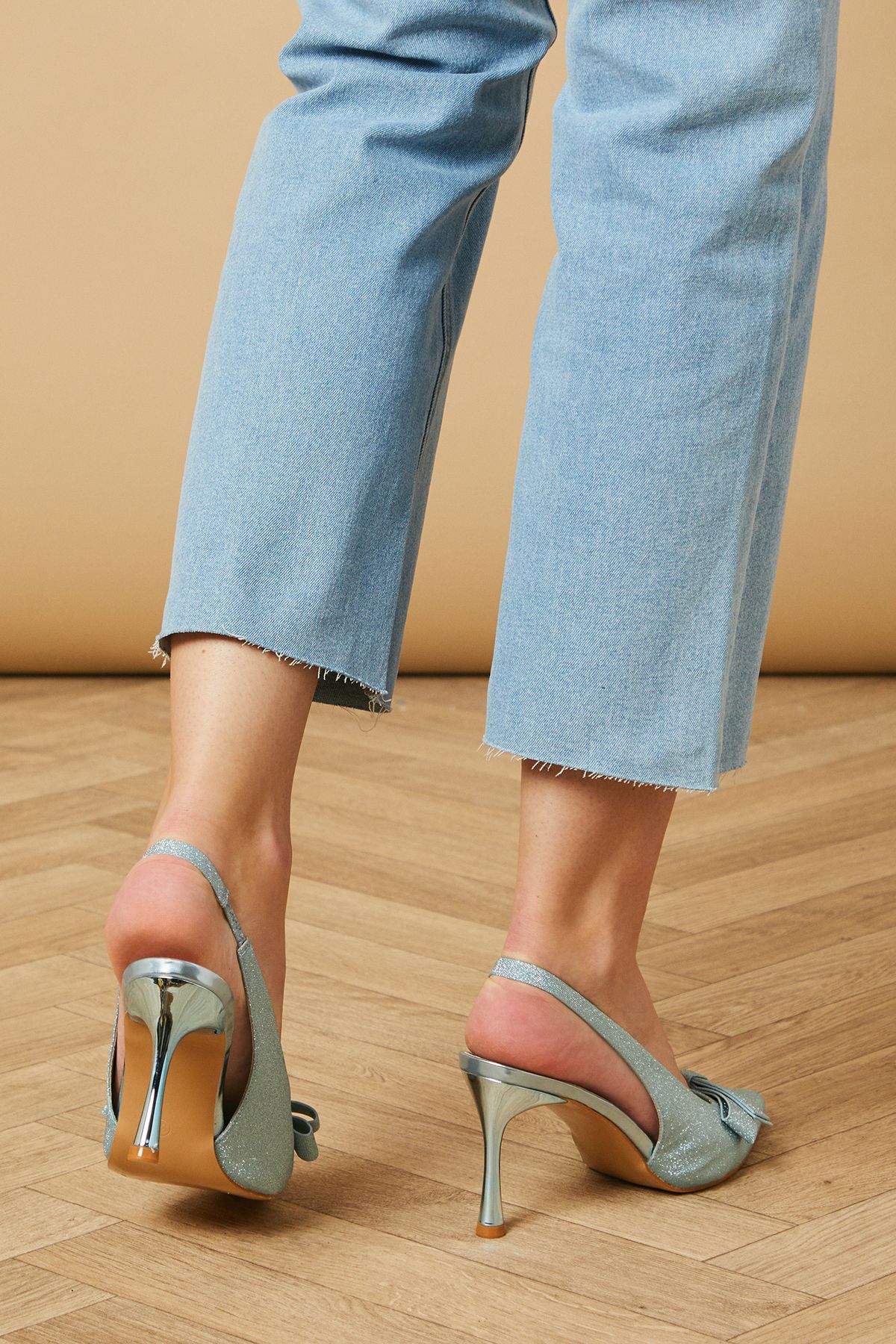 Oasis Brina Glitter Bow Detail Slingback High Stiletto Heel Court Shoes Blue image 4