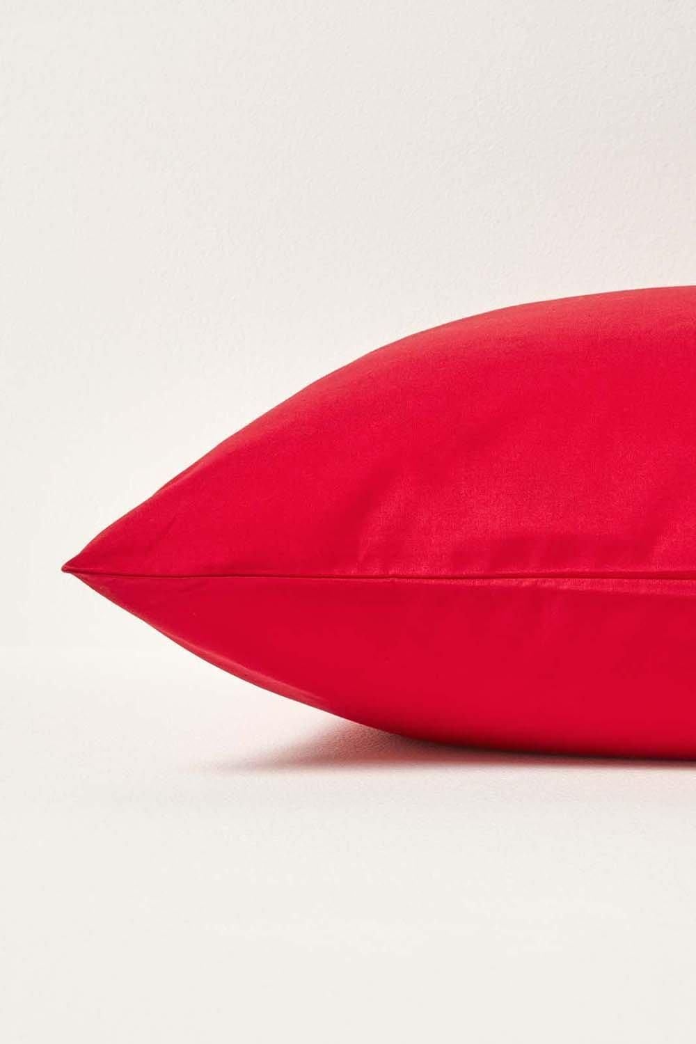 Homescapes Continental Egyptian Cotton Pillowcase 200 TC, 80 x 80 cm image 2