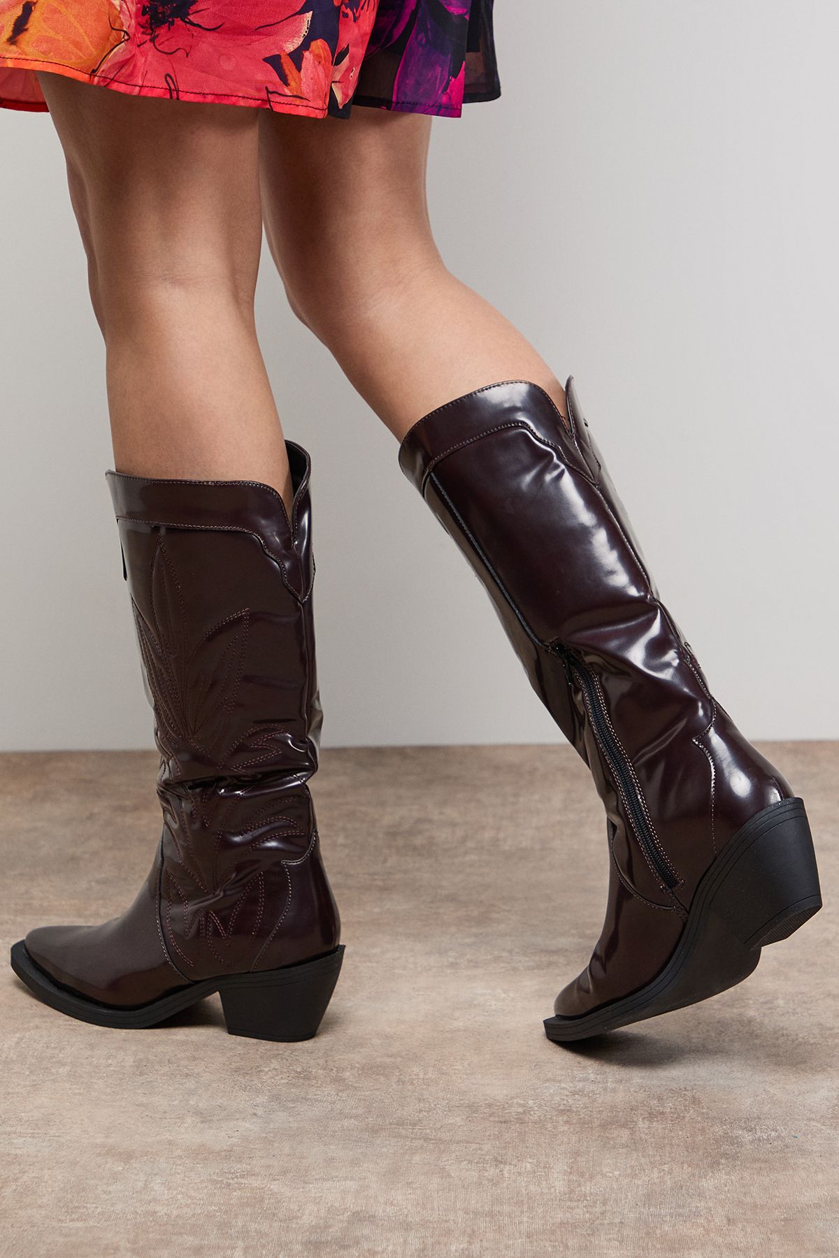 Oasis Louise Faux Leather Stitch Detail Western Knee Boots Cherry image 4