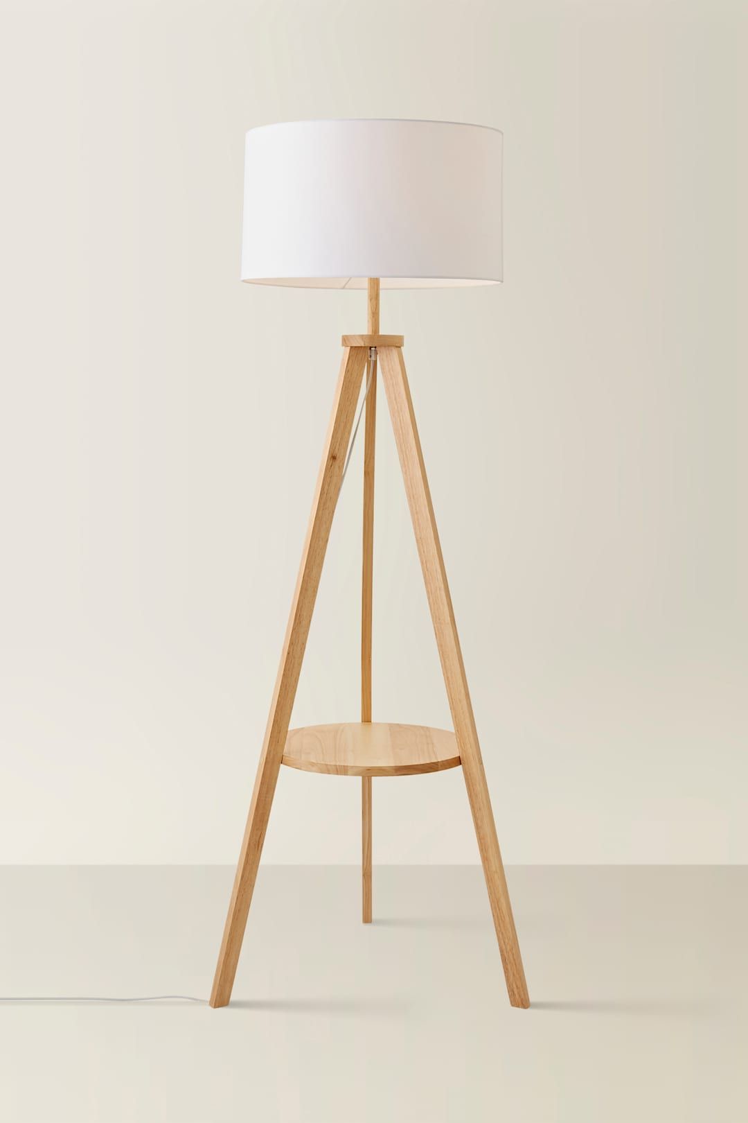 ValueLights Morrigan Natural Wood Tripod Floor Lamp with Fabric Drum Lamp Shade image 3