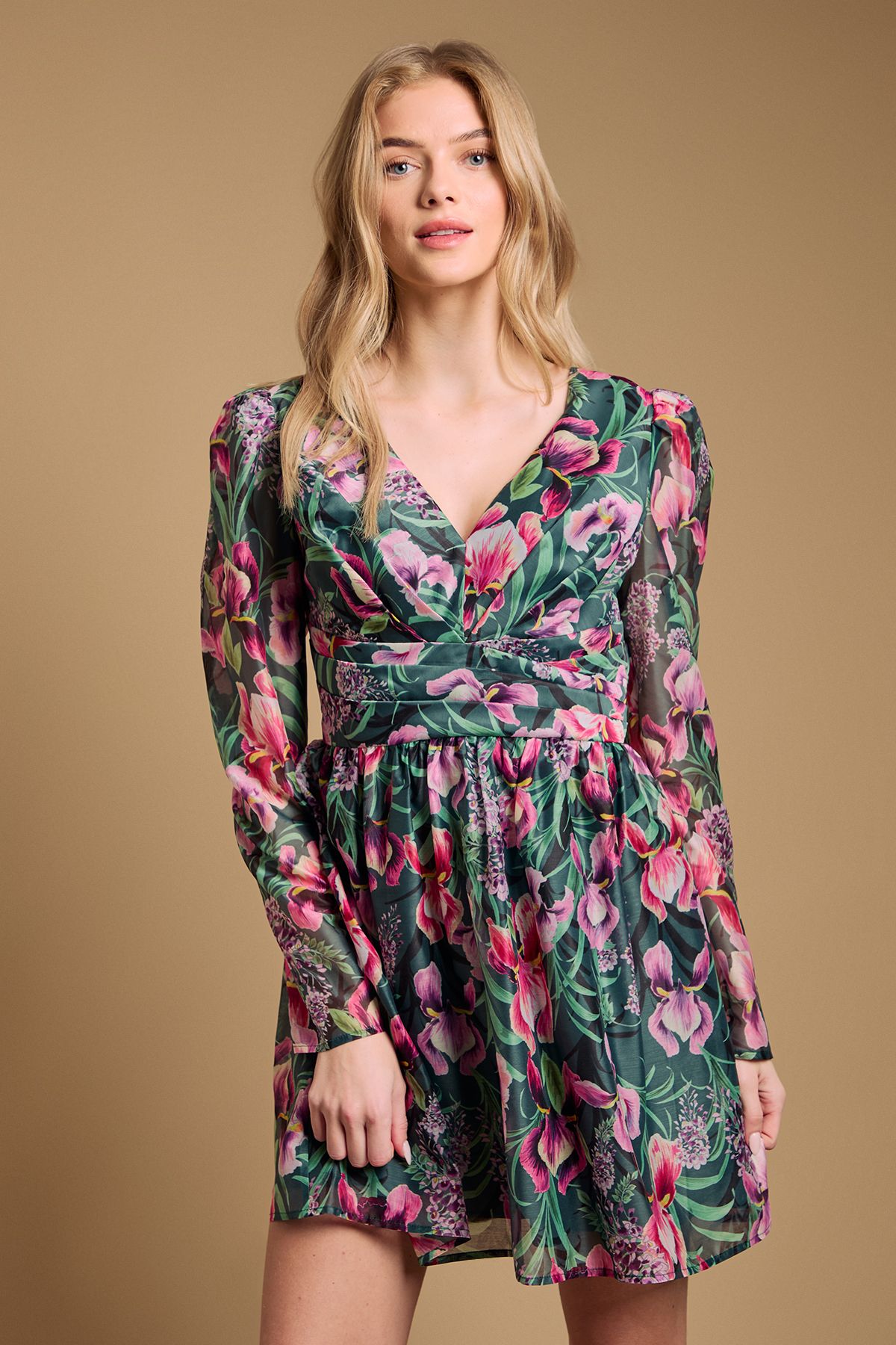 Oasis Structured Fit and Flare Pleat Detail Mini Dress Green image 2