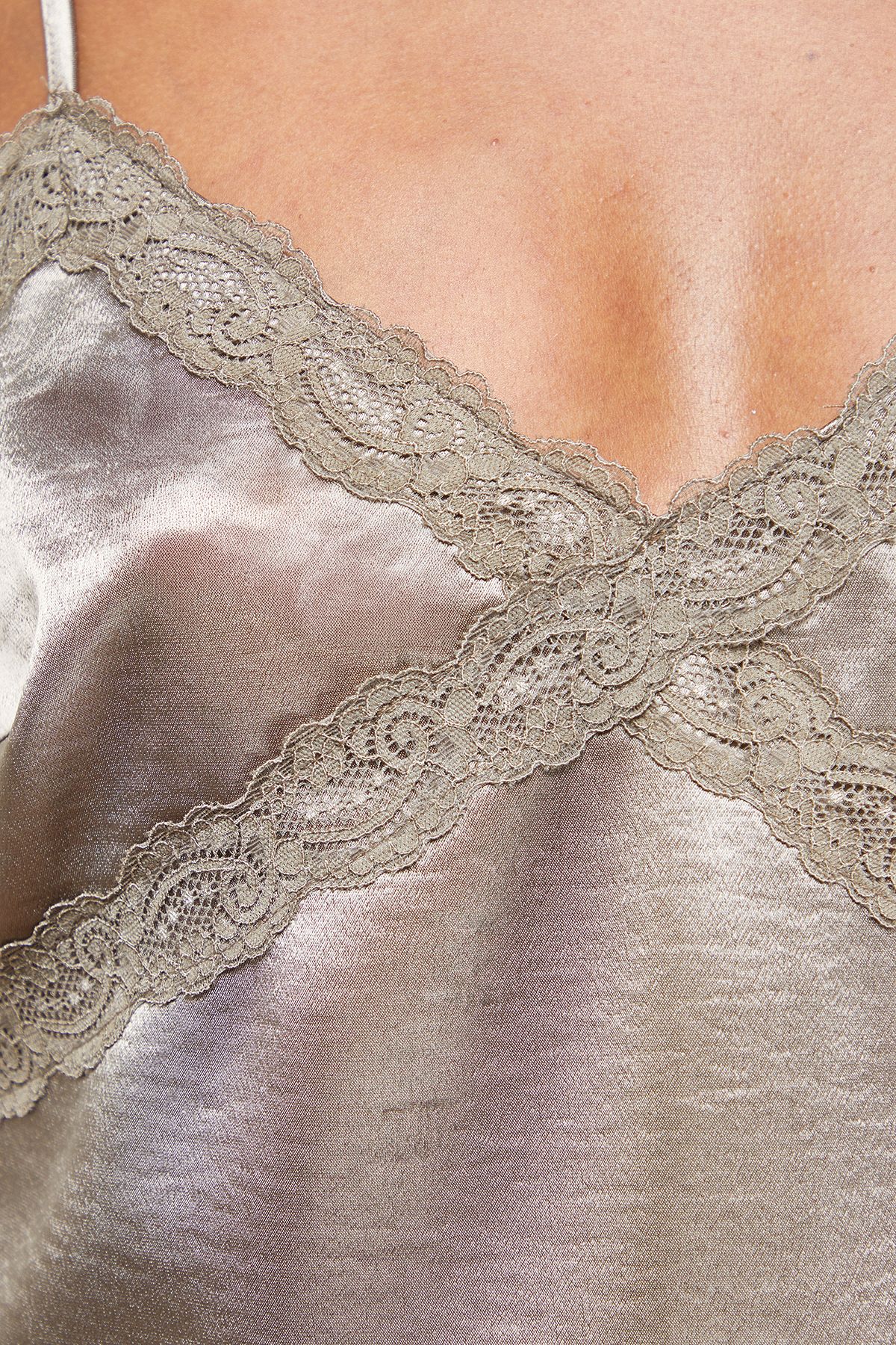 Oasis Satin Lace Detail V Neck Strappy Cami Top Pewter image 5