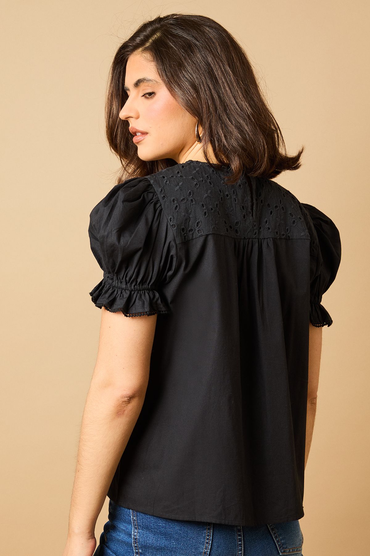 Oasis Broderie Trim Detail Puff Sleeve Blouse Black image 3