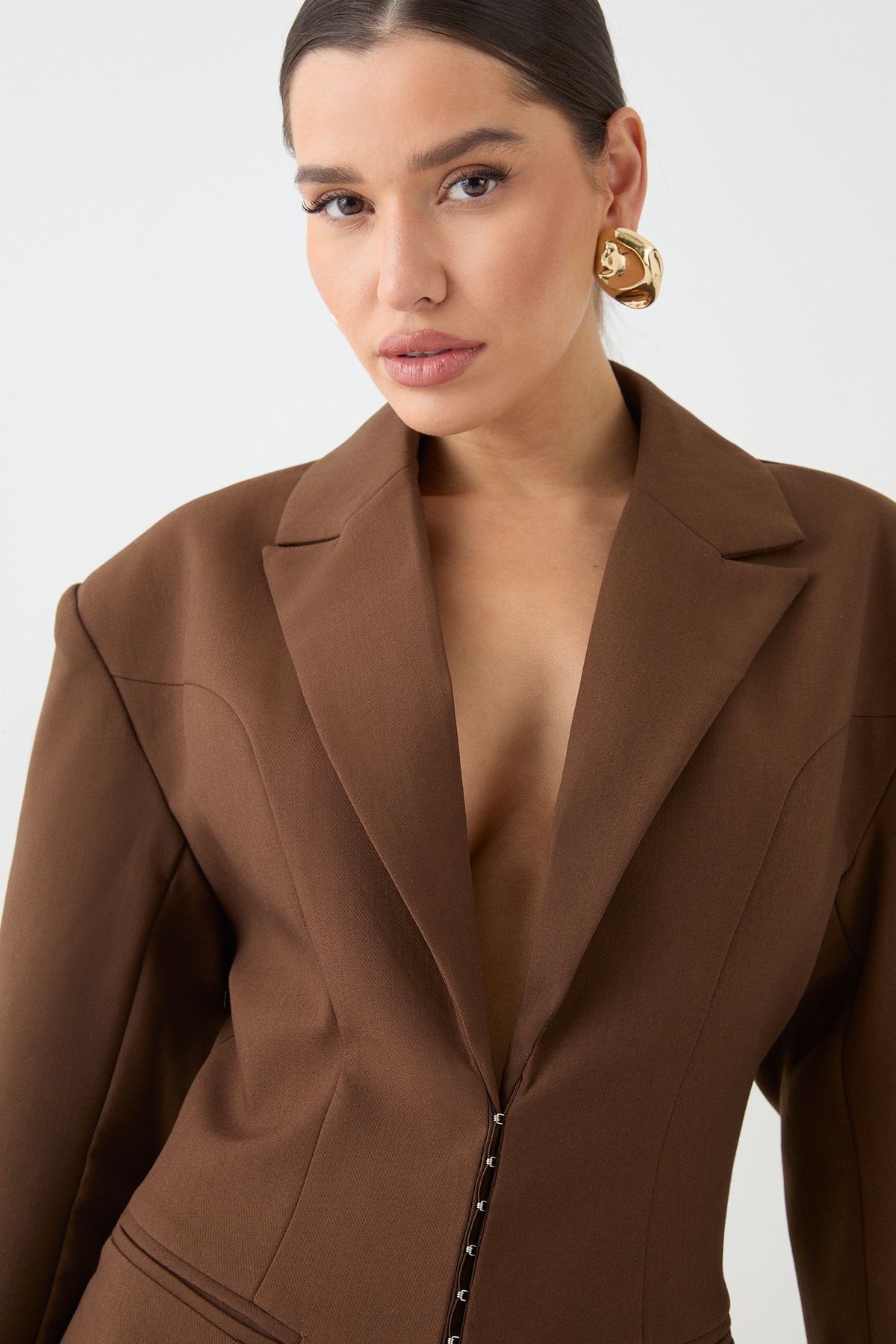 MissPap Tailored Dipped Waist Blazer Chocolate image 2