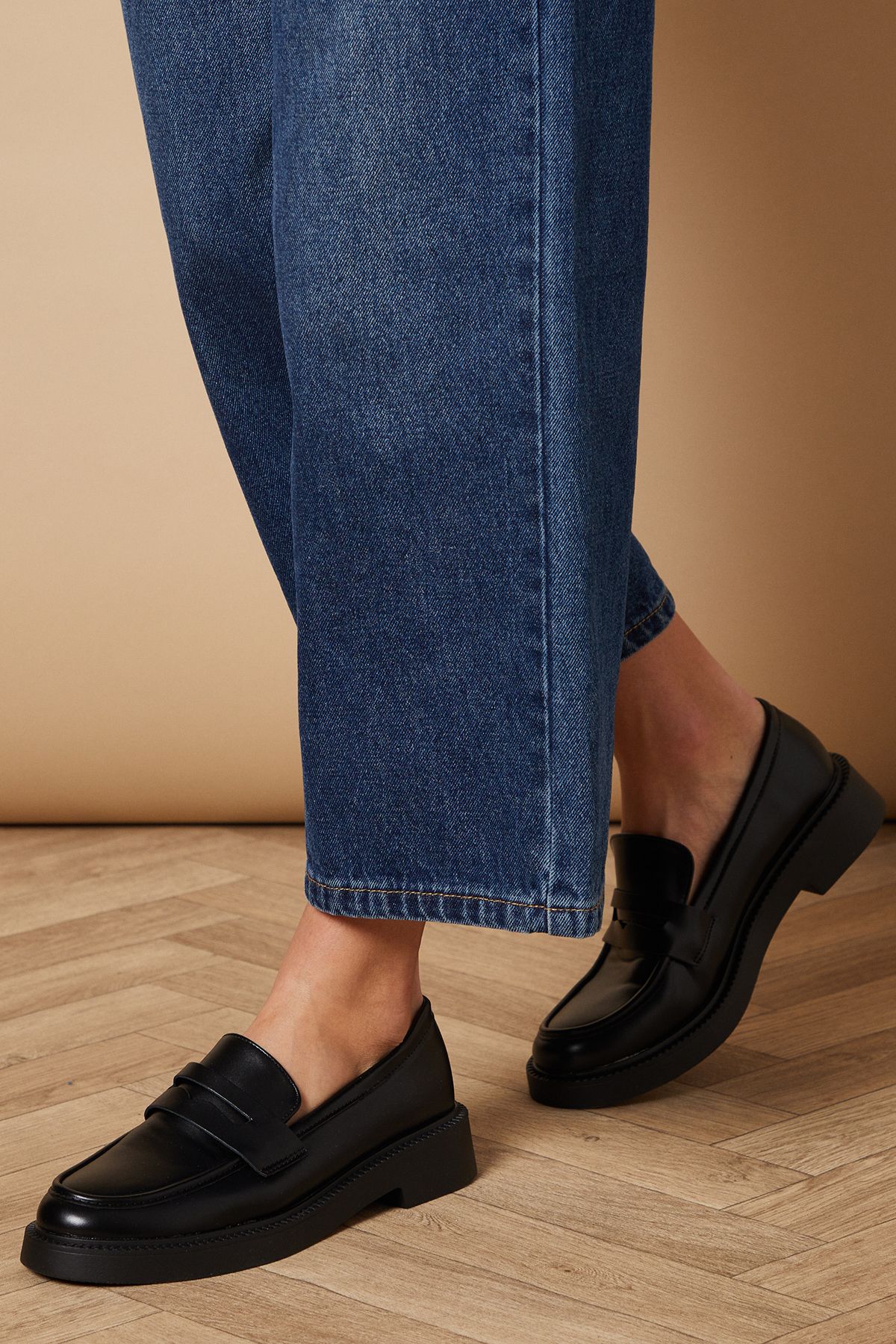 Oasis Bettie Faux Leather Chunky Penny Loafers Black image 4