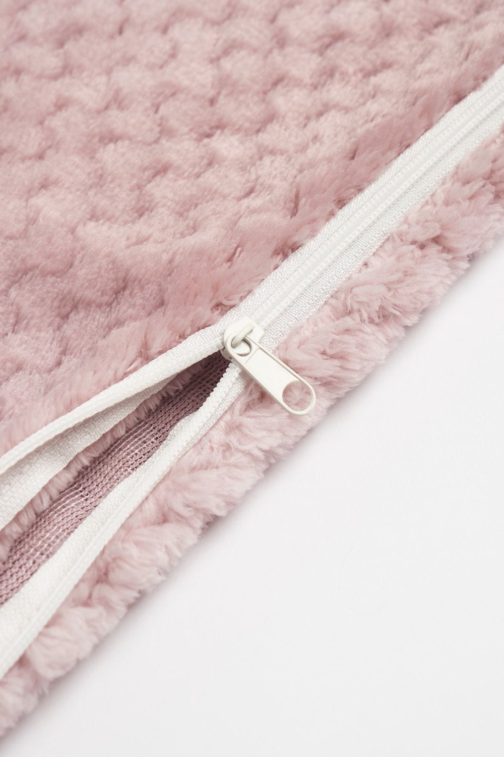 OHS 4 Pack of Waffle Fleece Square Cushion Covers image 4