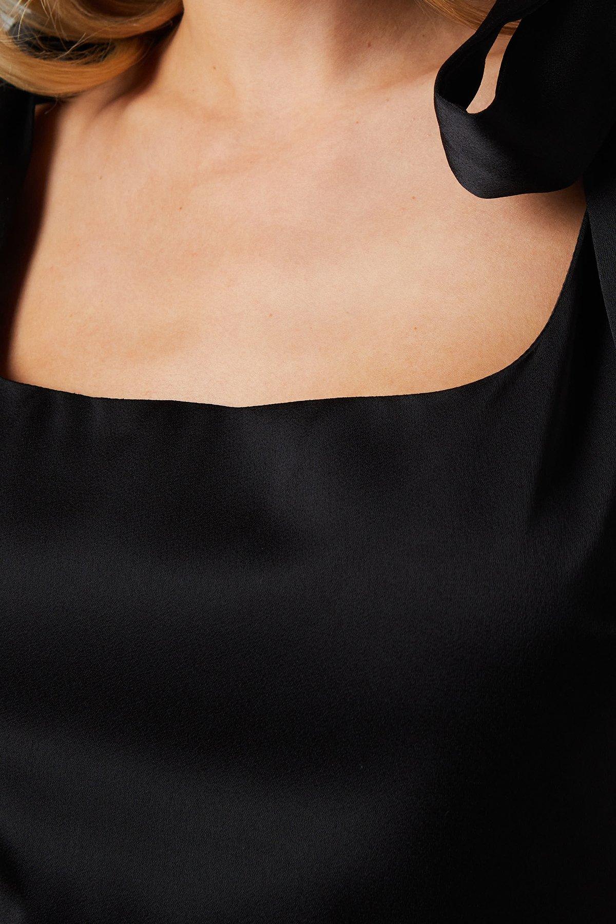 Oasis Petite Satin Tie Shoulder Midi Bridesmaids Dress Black image 5