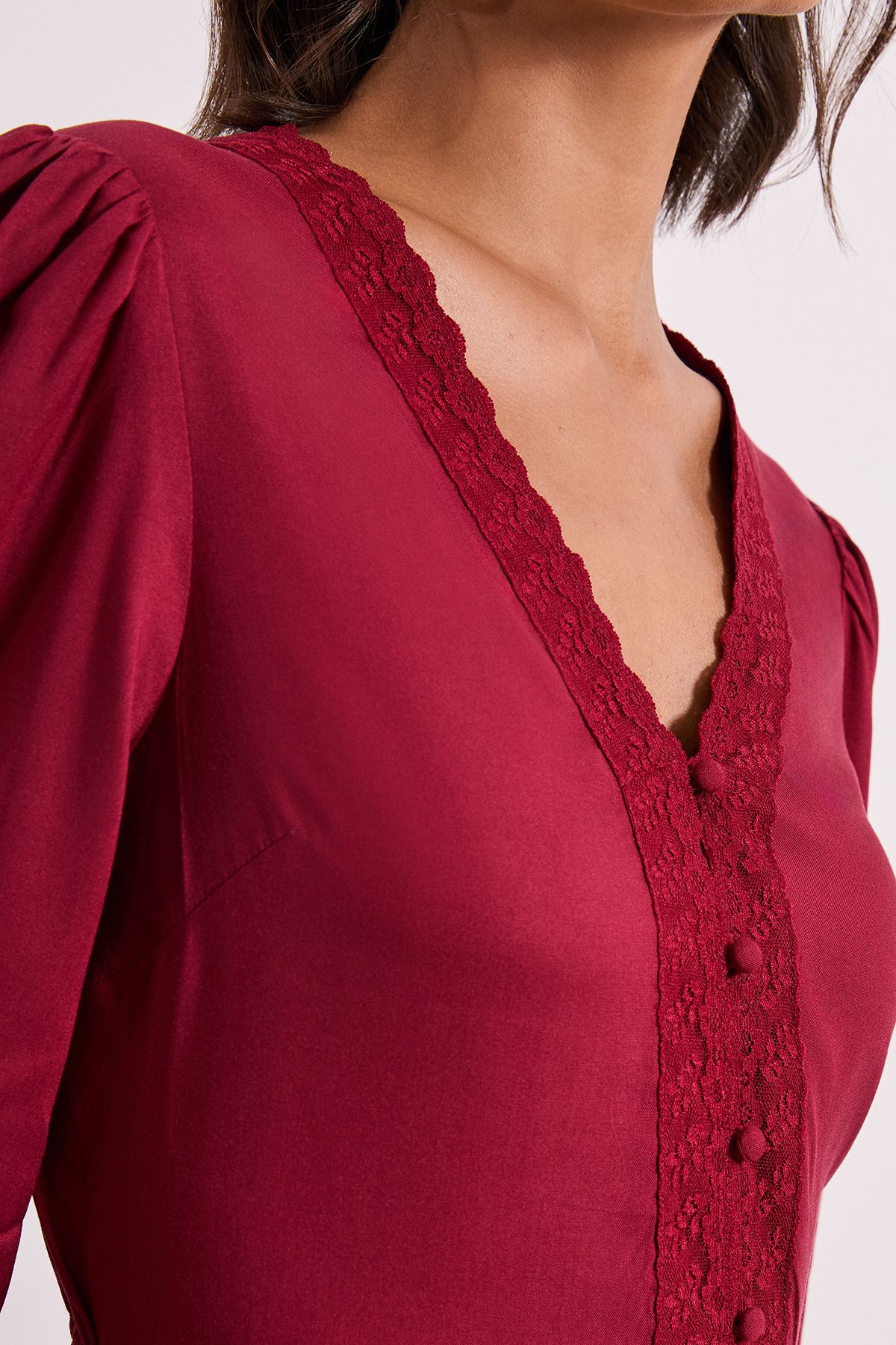 Dorothy Perkins Lace Trim Blouson Sleeve Midi Dress Burgundy image 5