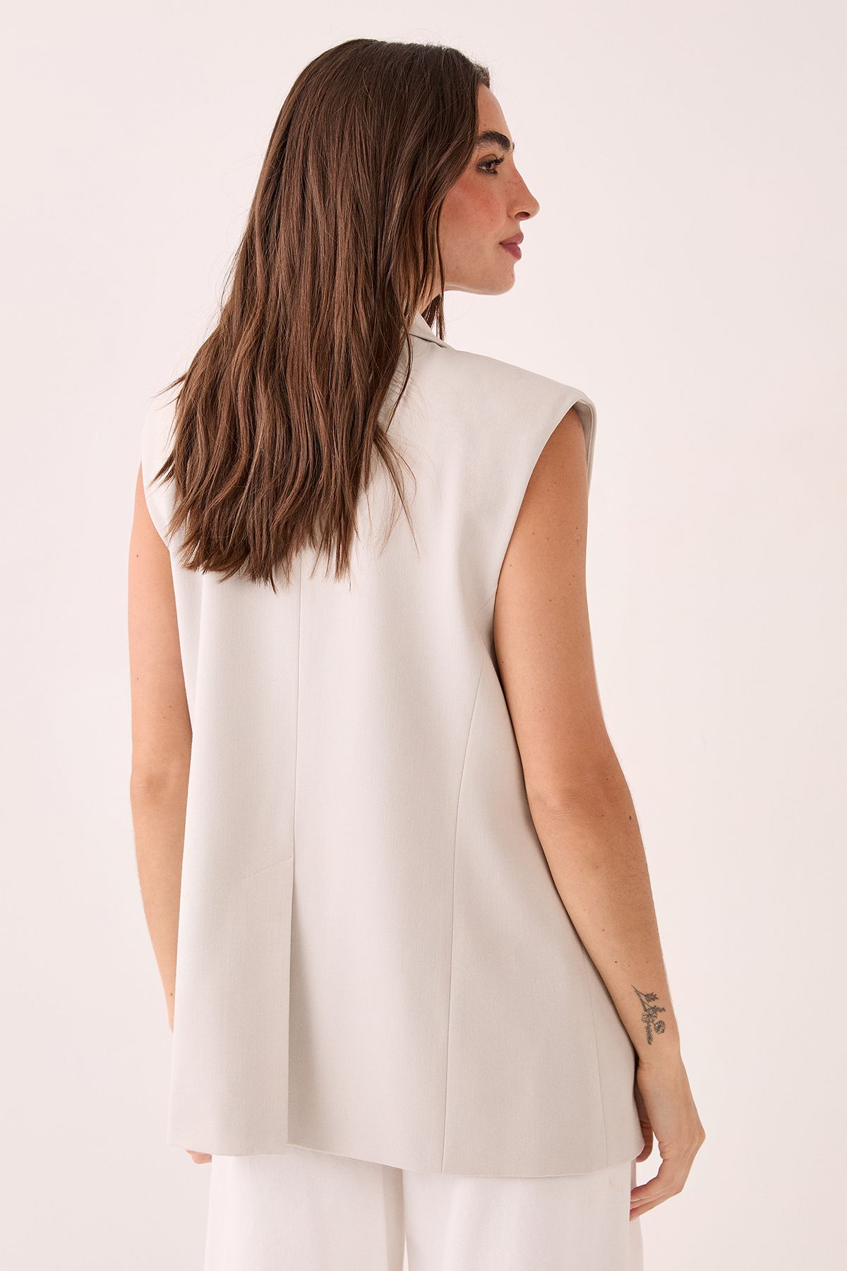 NastyGal Tailored Sleeveless Button Front Blazer Ecru image 4