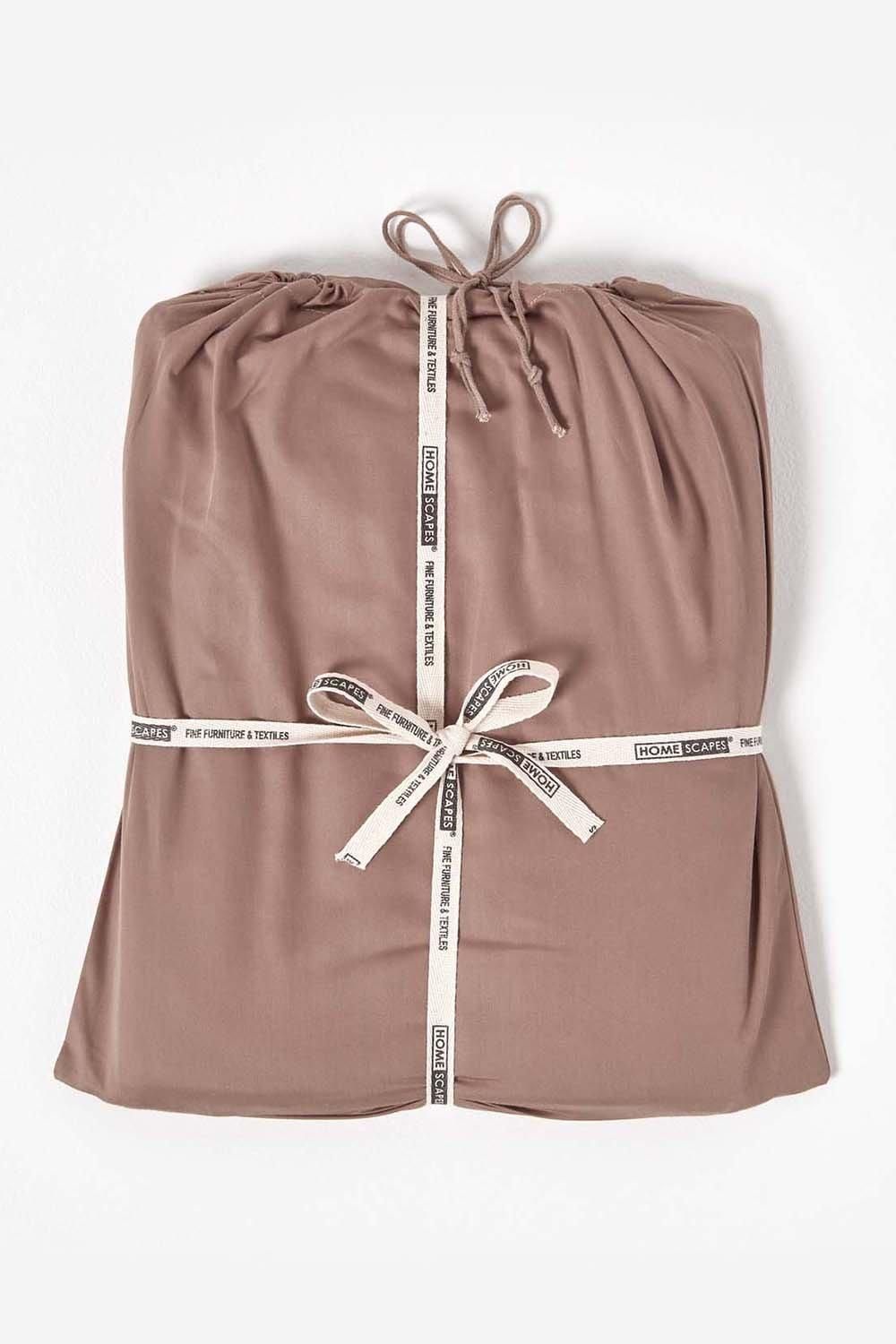 Homescapes Sateen Cotton Fitted Sheet 12 inch 400 Thread Count image 4