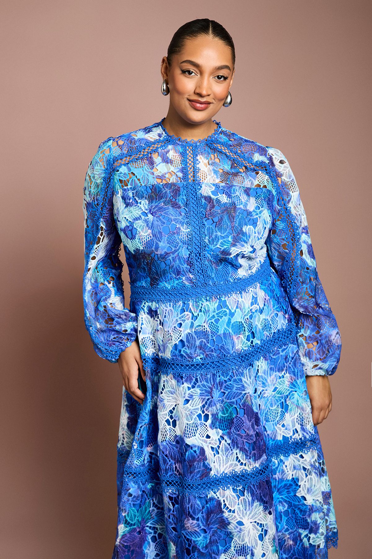 Coast Plus Printed Lace Panelled Long Sleeve Dress Blue image 2