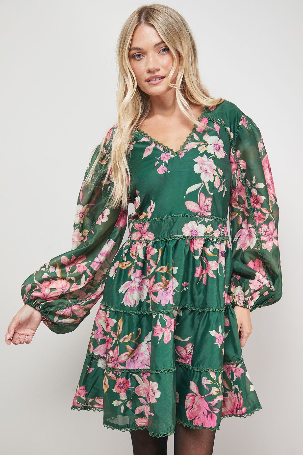 Oasis Printed Trim Detail V Neck Tiered Mini Dress Multi image 2