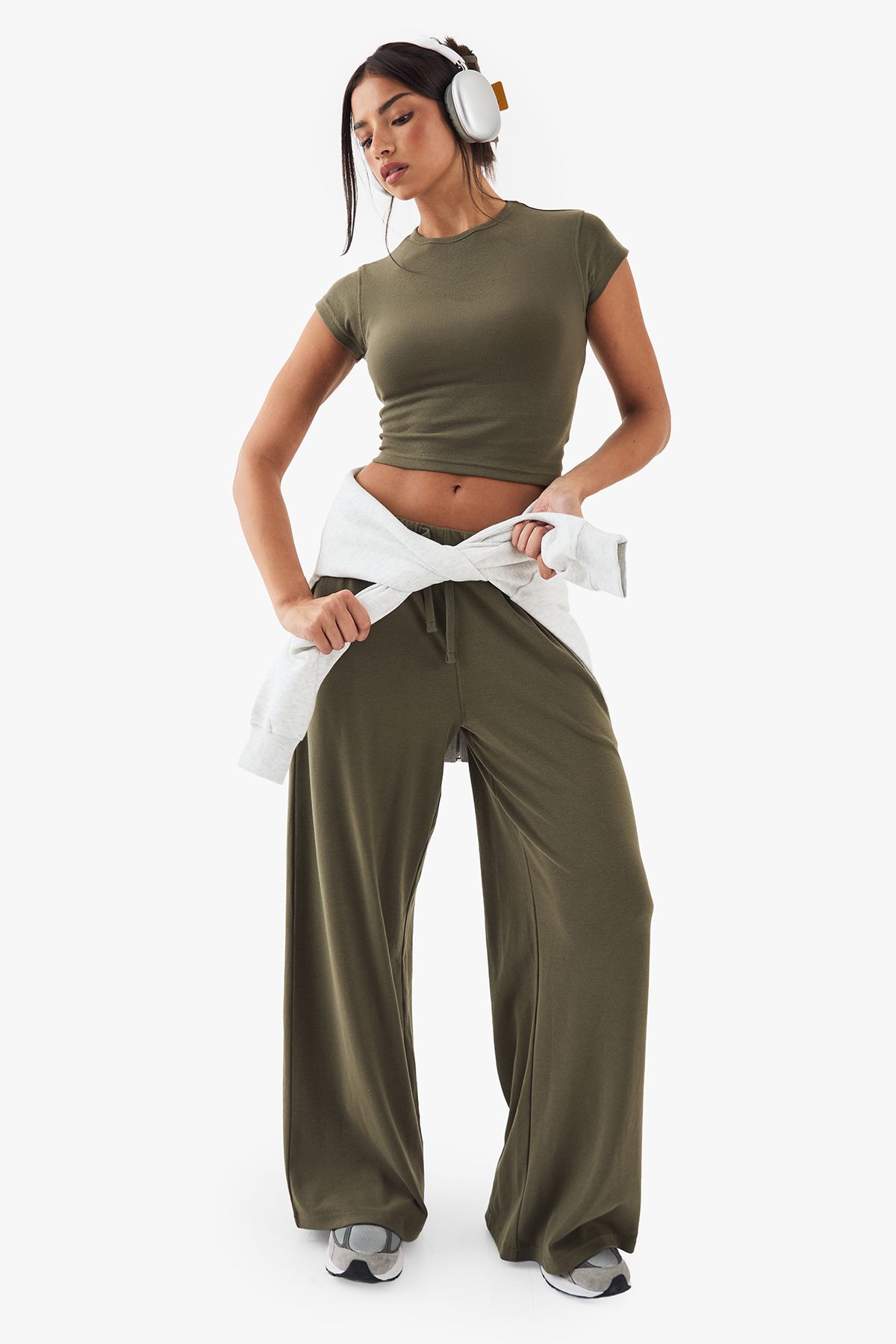 DSGN Studio DSGN Studio Embroidered Short Sleeve Top Washed Khaki image 3