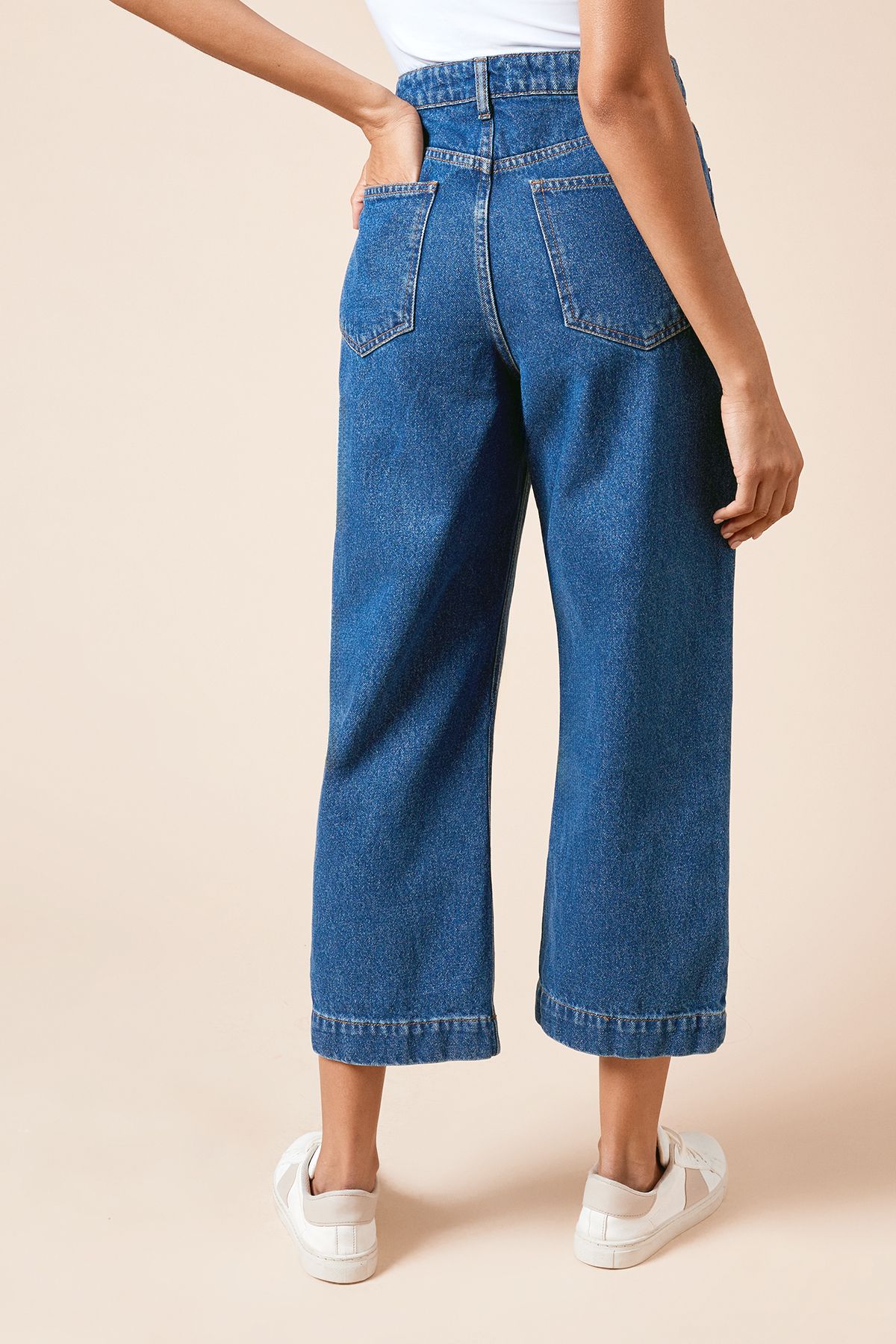 Dorothy Perkins Cropped Wide Leg Jean Mid Blue image 3