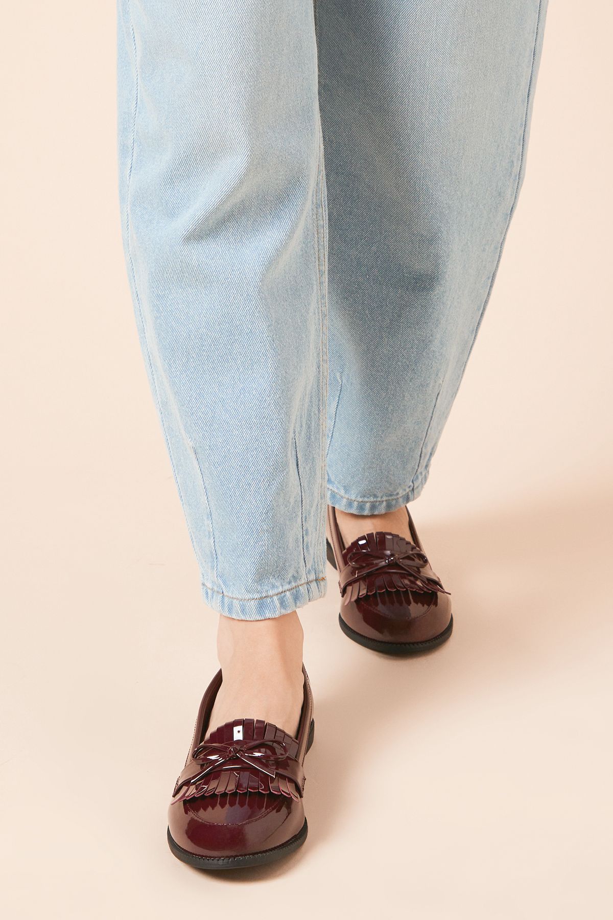 Dorothy Perkins Wide Fit Loretta Tassel Loafers Burgundy image 3