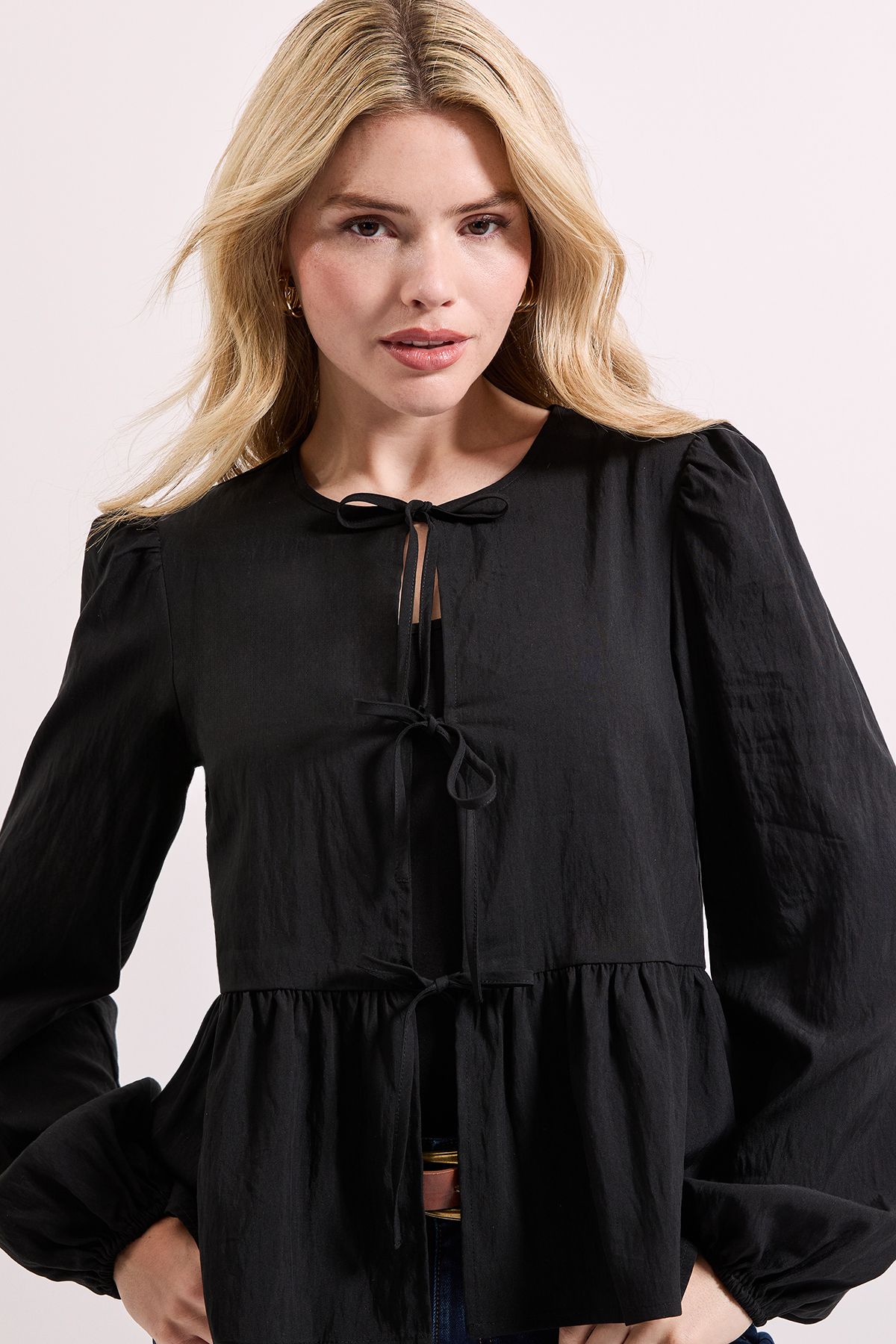 Dorothy Perkins Tie Front Long Sleeve Blouse Black image 3