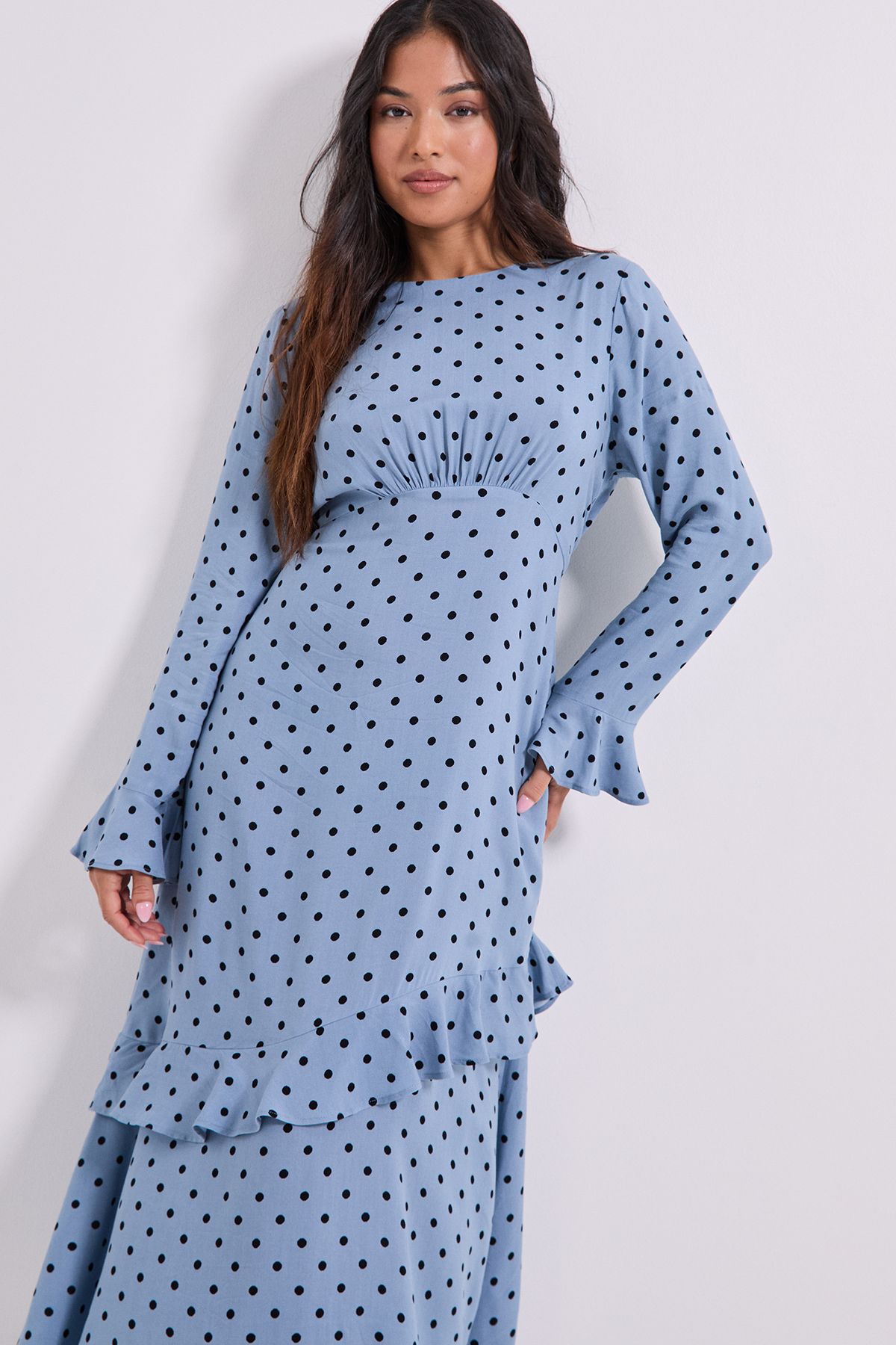 Dorothy Perkins Petite Blue Spot Frill Sleeve Ruffle Detail Printed Midi Dress Blue image 2