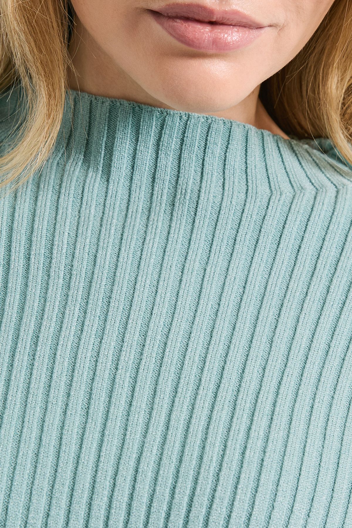 Dorothy Perkins Funnel Neck Balloon Sleeve Jumper Teal image 5