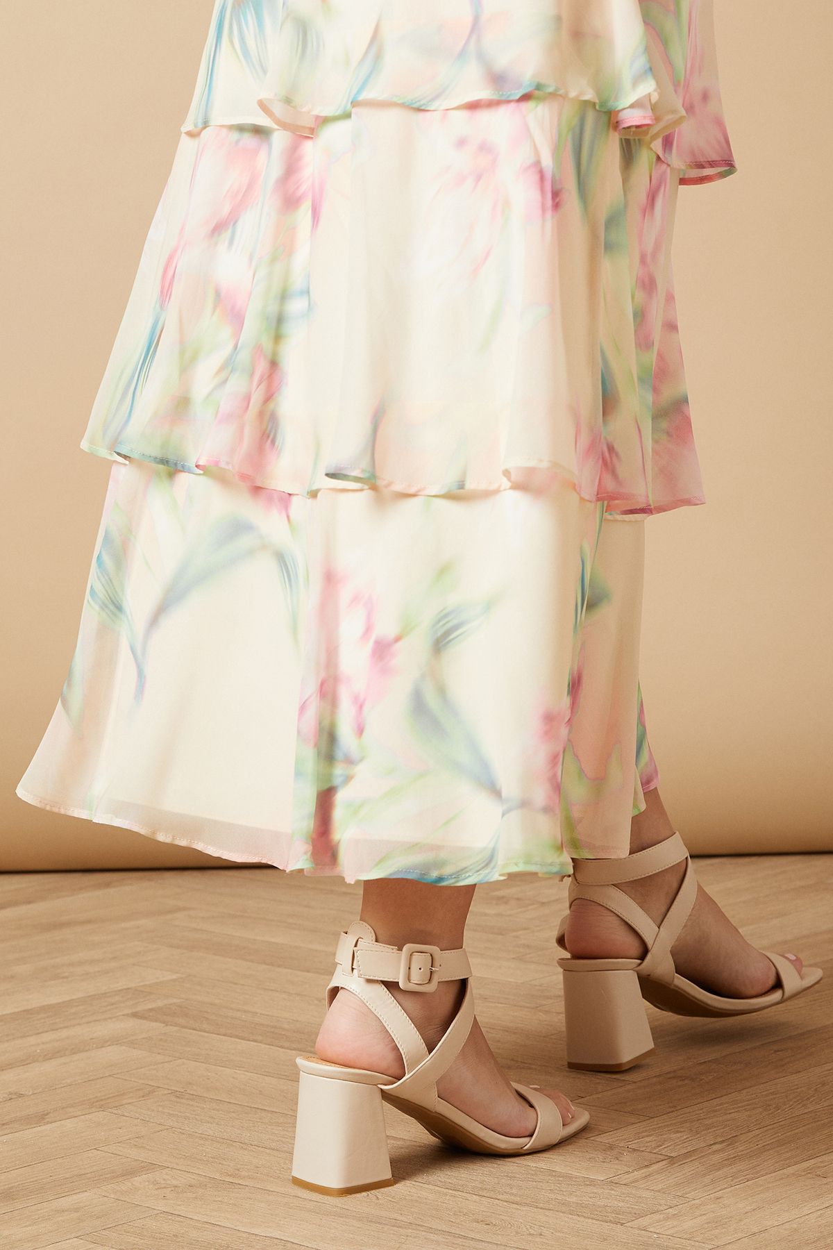 Oasis Millie Covered Buckle Medium Block Heeled Sandals Beige image 4