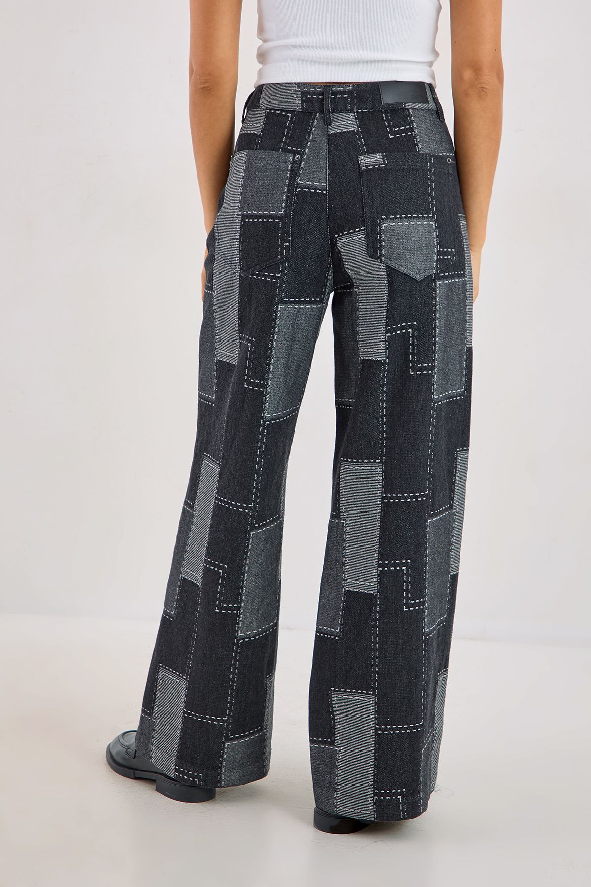 NastyGal Patchwork Denim Baggy Jeans Black image 4