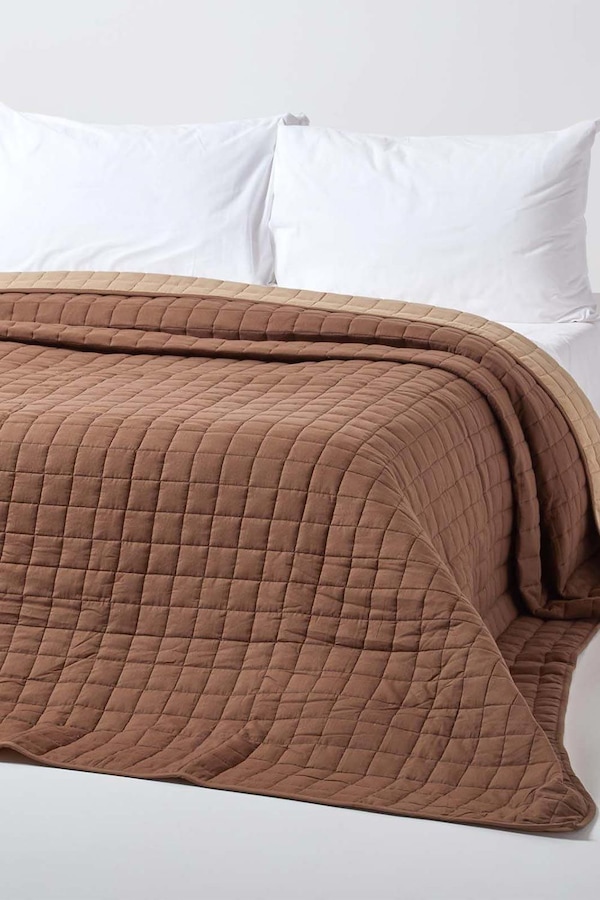 Homescapes Cotton Quilted Reversible Bedspread
