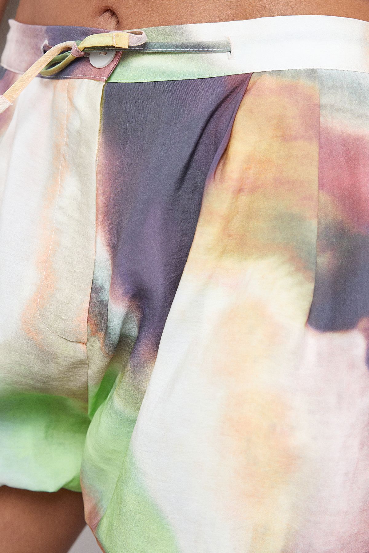 Warehouse Runway 1.8.1.8 Printed Puffball Shorts Multi image 5