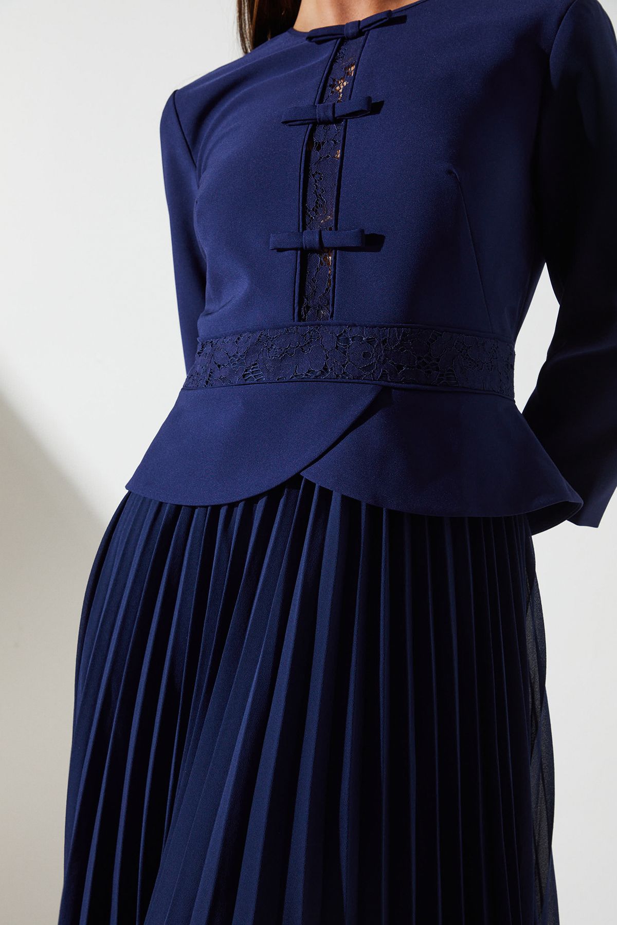 Coast Crepe Pleat Lace Dress Navy image 5