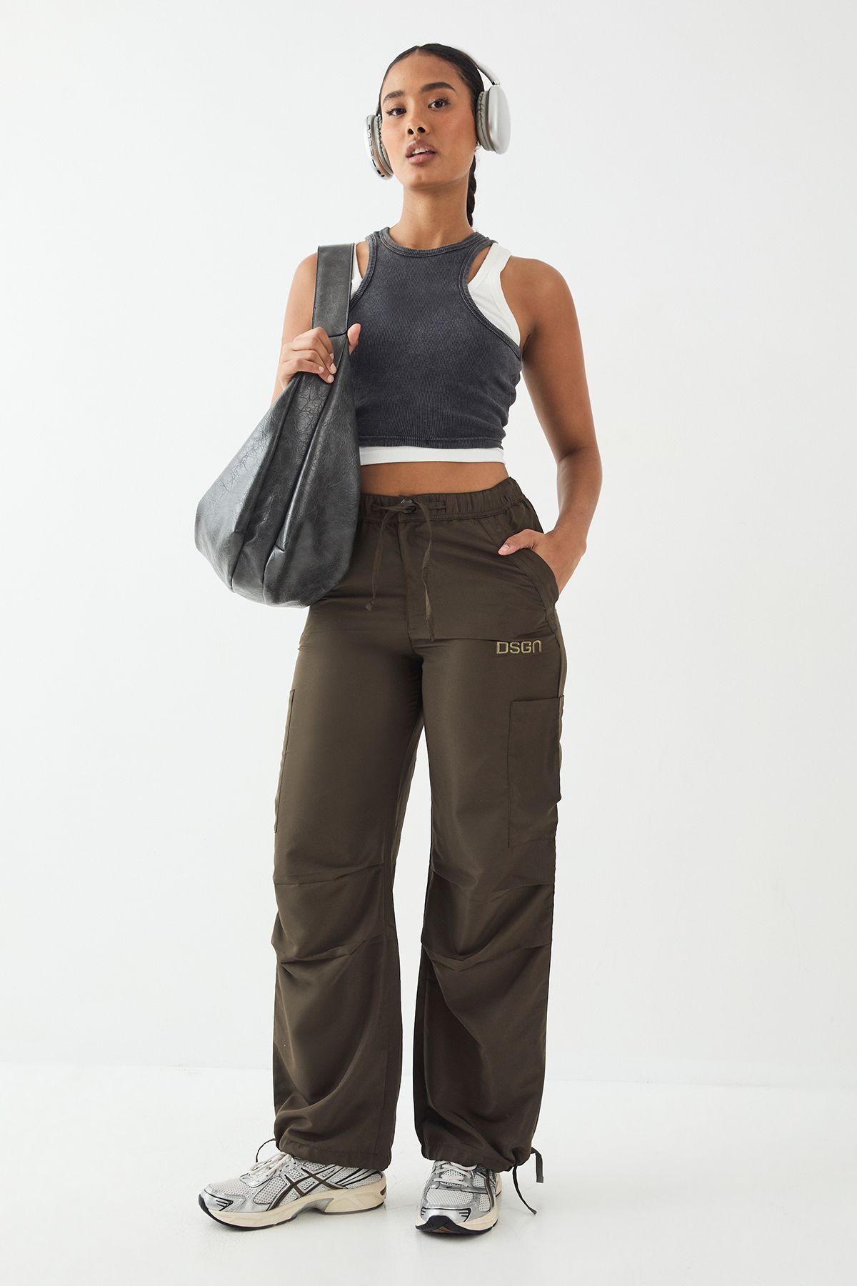 DSGN Studio DSGN Studio Oversized Wide Leg Cargo Trouser Khaki