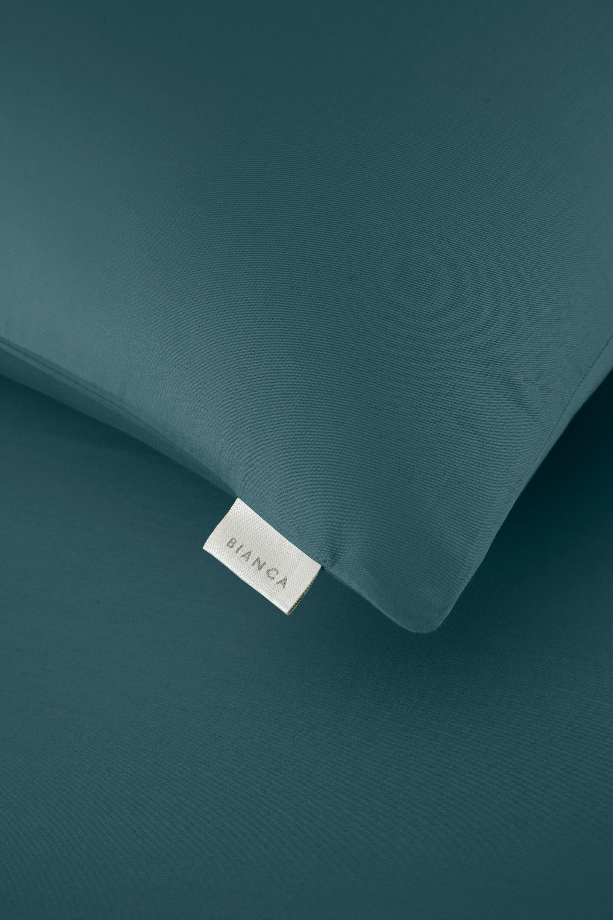 Bianca '400 Thread Count Cotton Sateen' Standard Pillowcases image 3