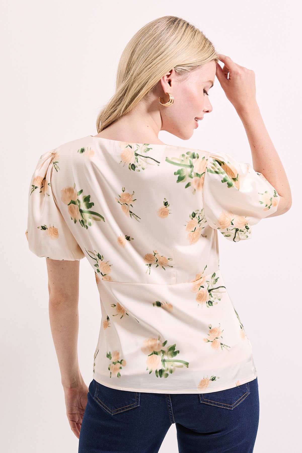 Dorothy Perkins Floral Tie Front Button Up Puff Sleeve Top Floral image 4