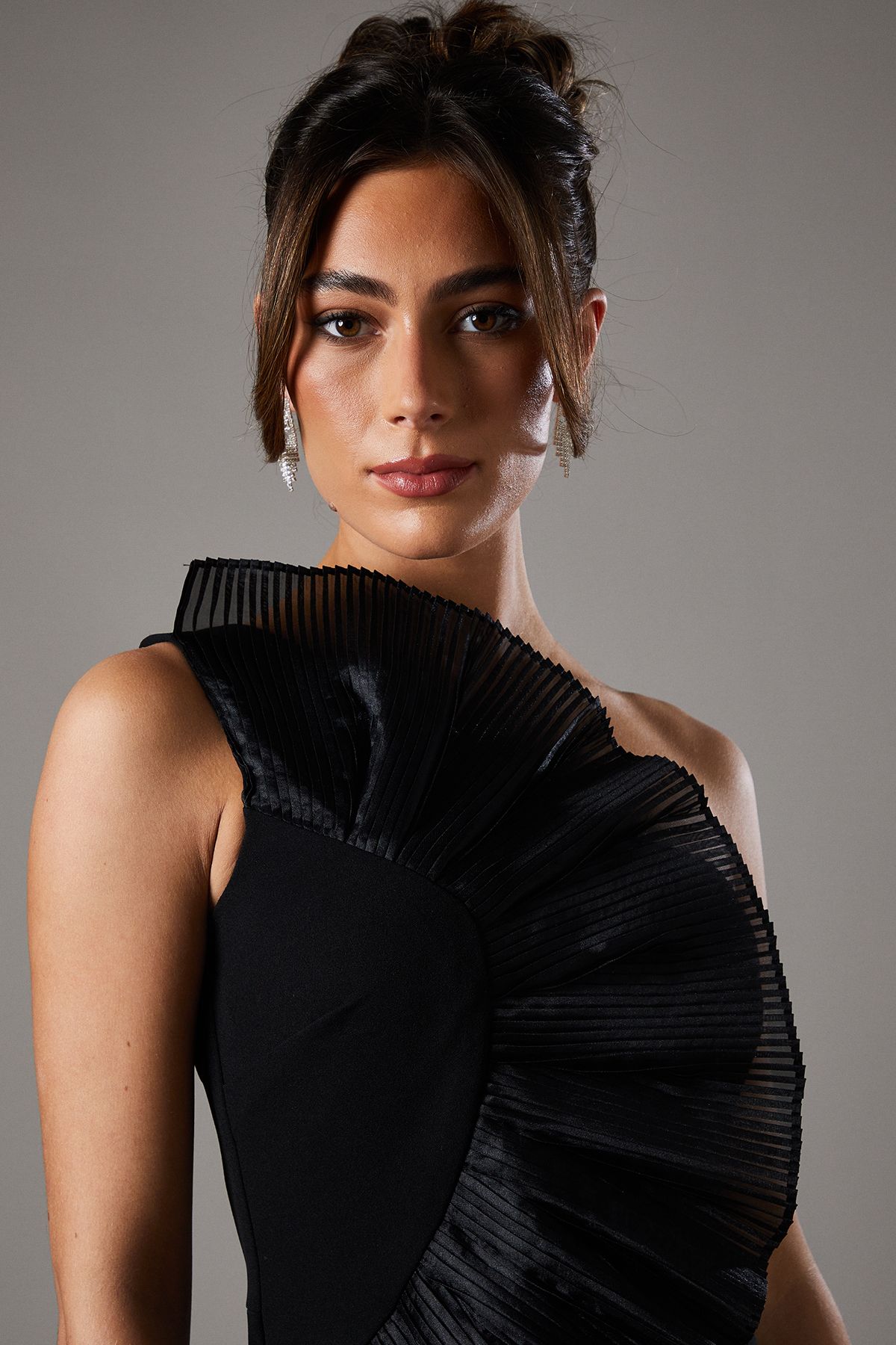 Coast Pleated Front One Shoulder Gown Black image 3