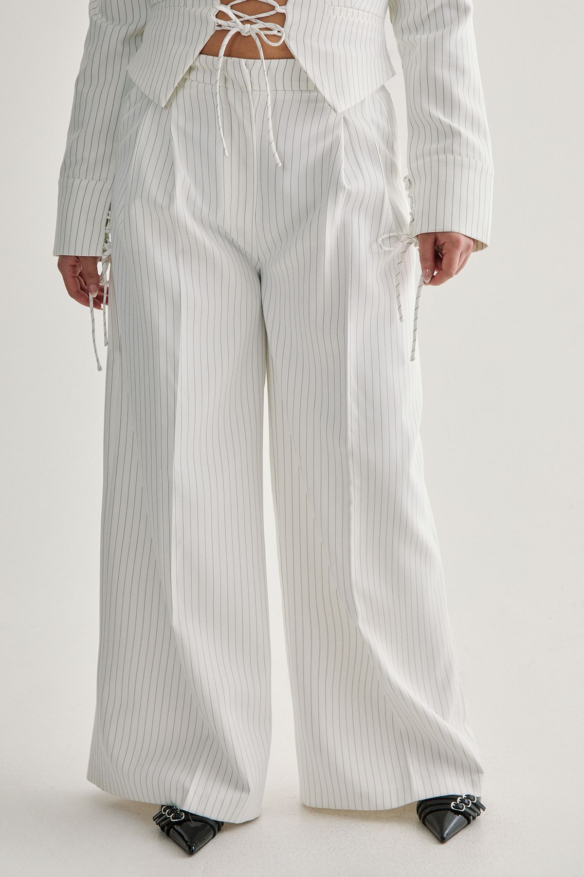 NastyGal Plus Tailored Pinstripe Trouser Ivory image 2