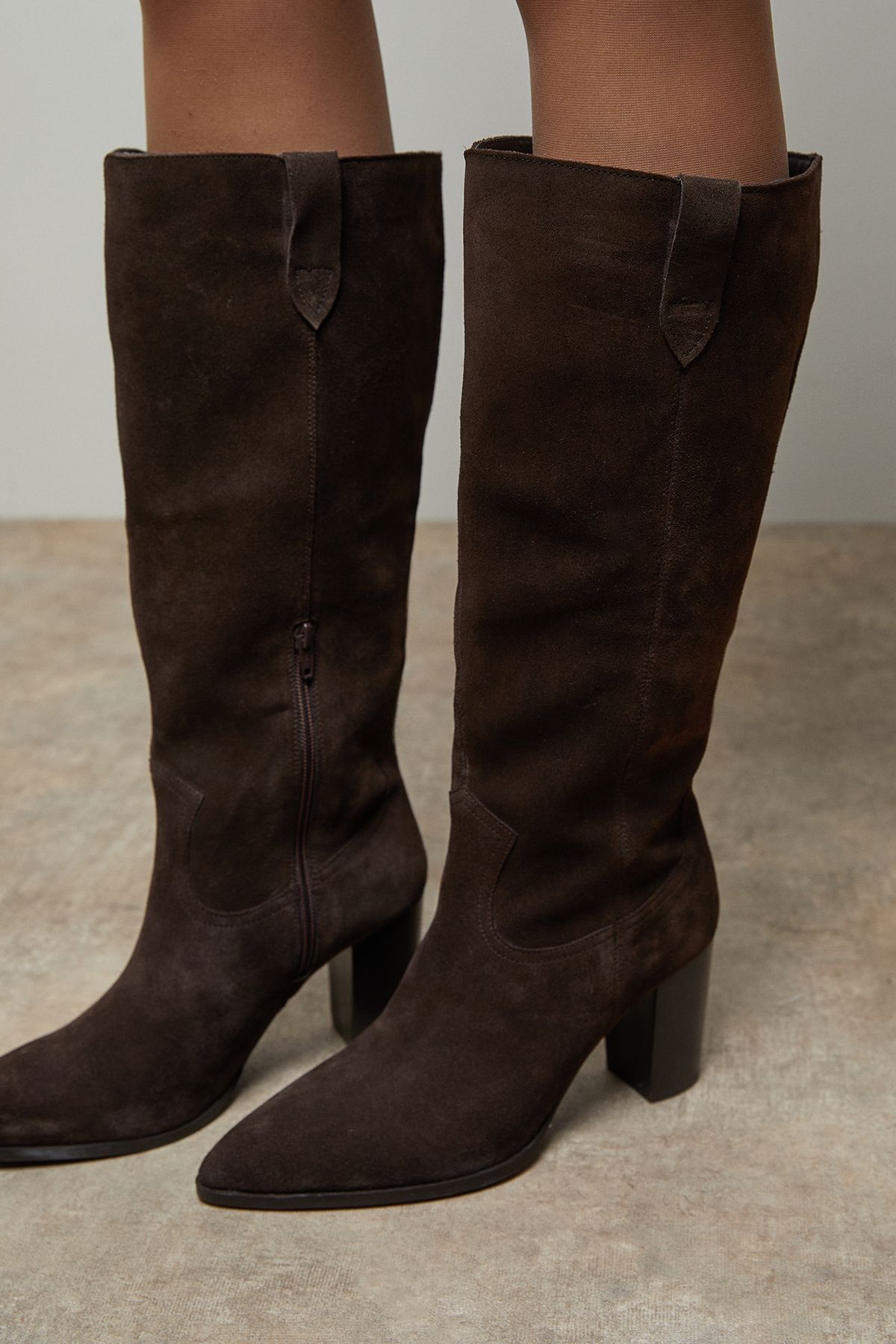 Oasis Kresta Suede High Block Heel Knee Boots Chocolate image 4