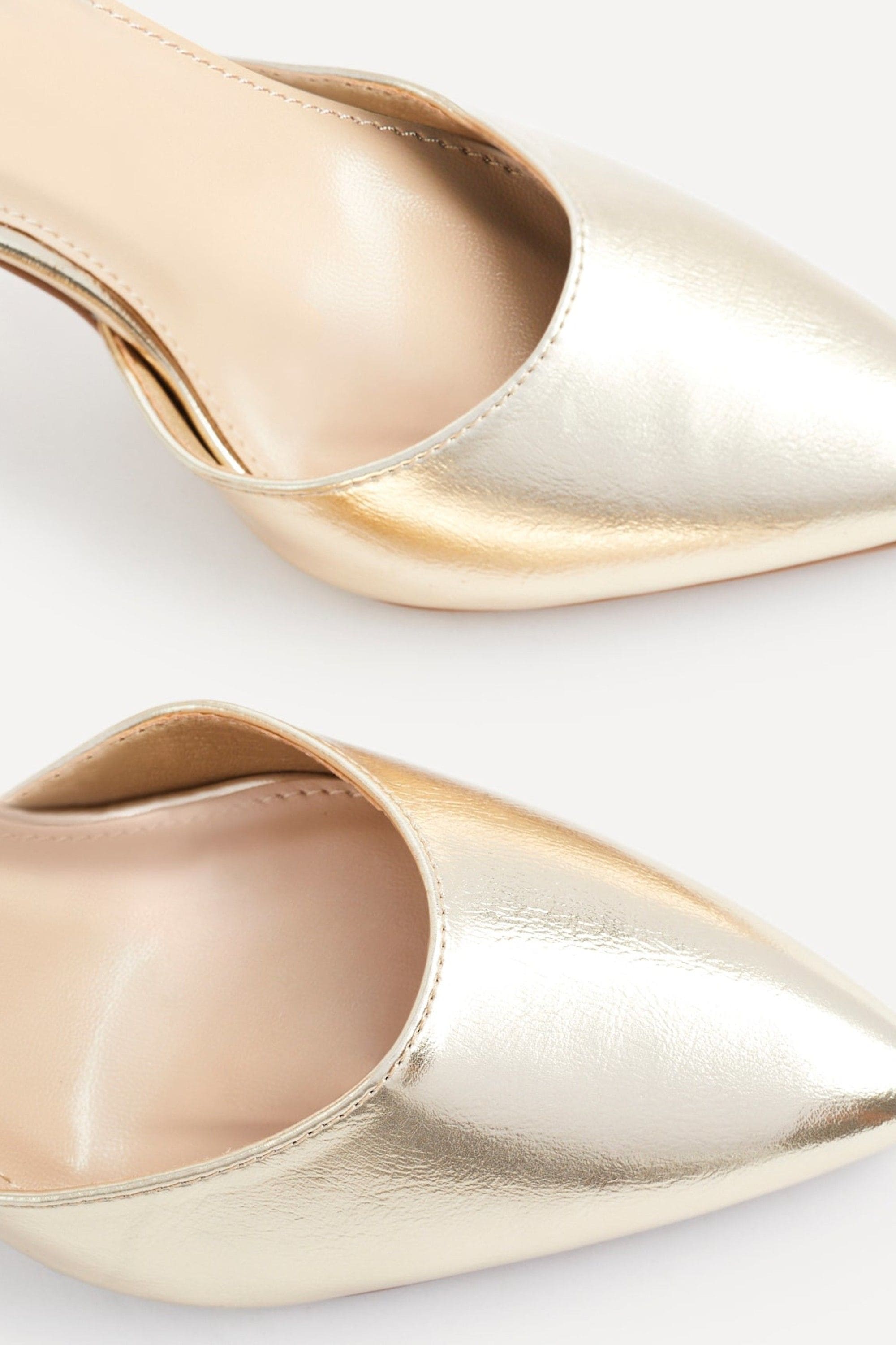 Linzi Mara Gold Faux Leather Block Heeled Court Shoe image 5