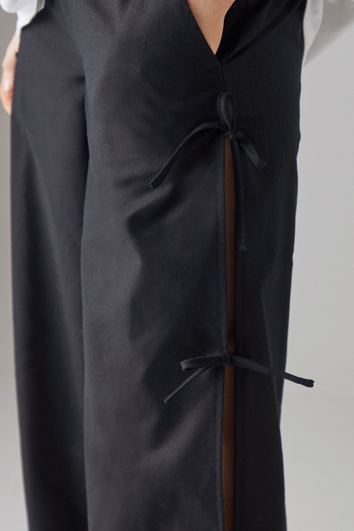 Warehouse Tie Side Wide Leg Trousers Black image 4