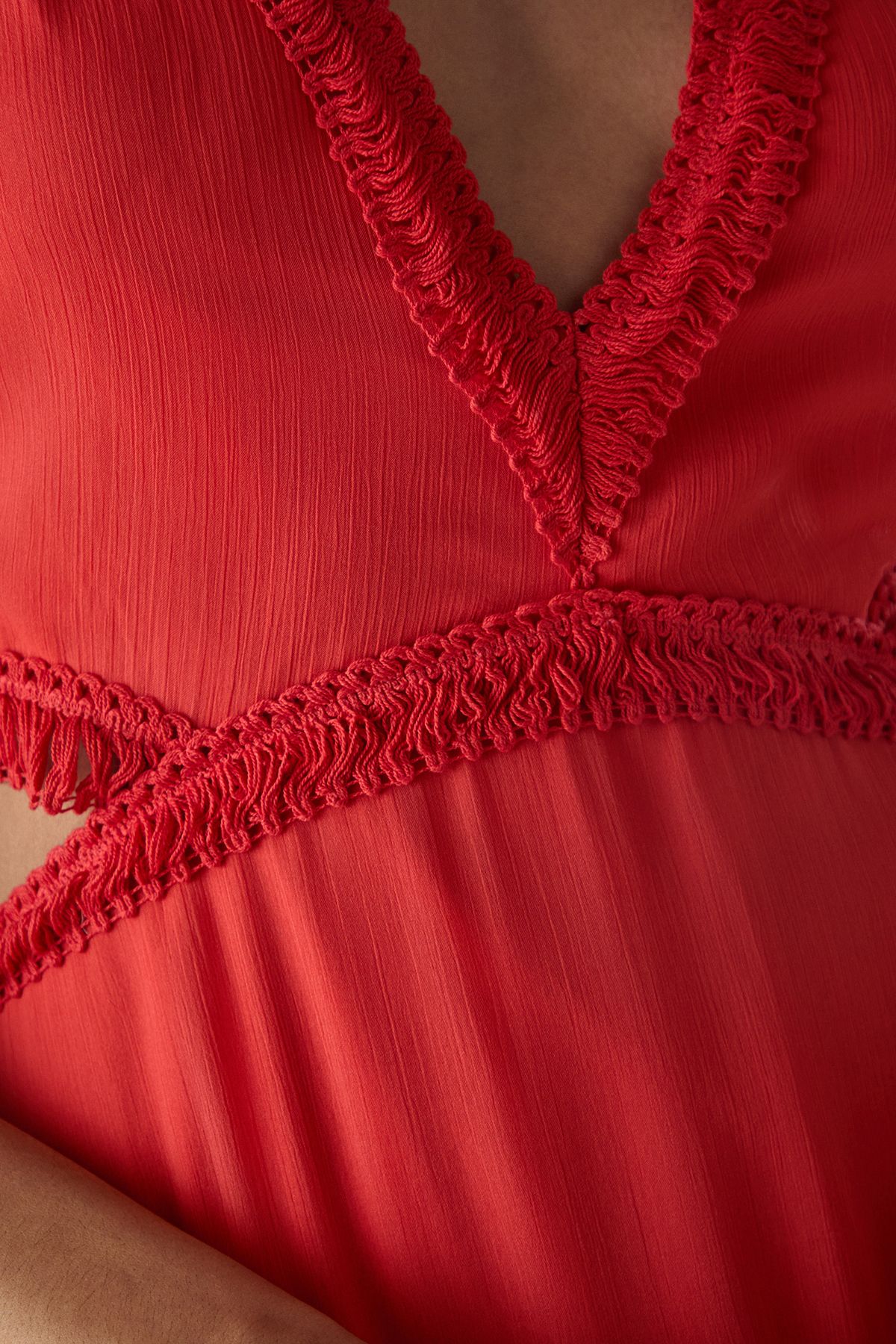 Warehouse HCD Chiffon Fringe Trim Cut Out Maxi Dress Red image 5