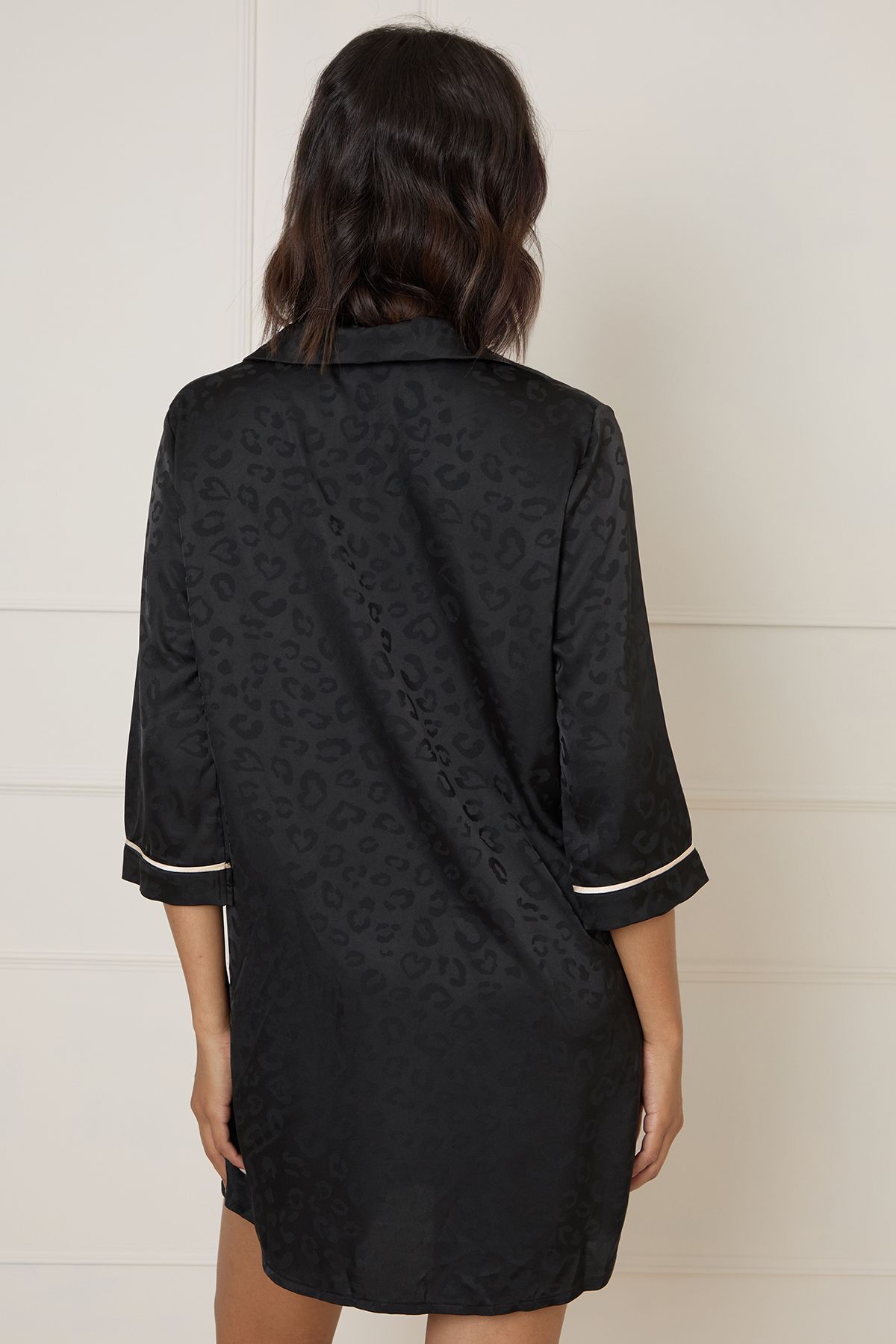 Oasis Leopard Satin Nightie Black image 3