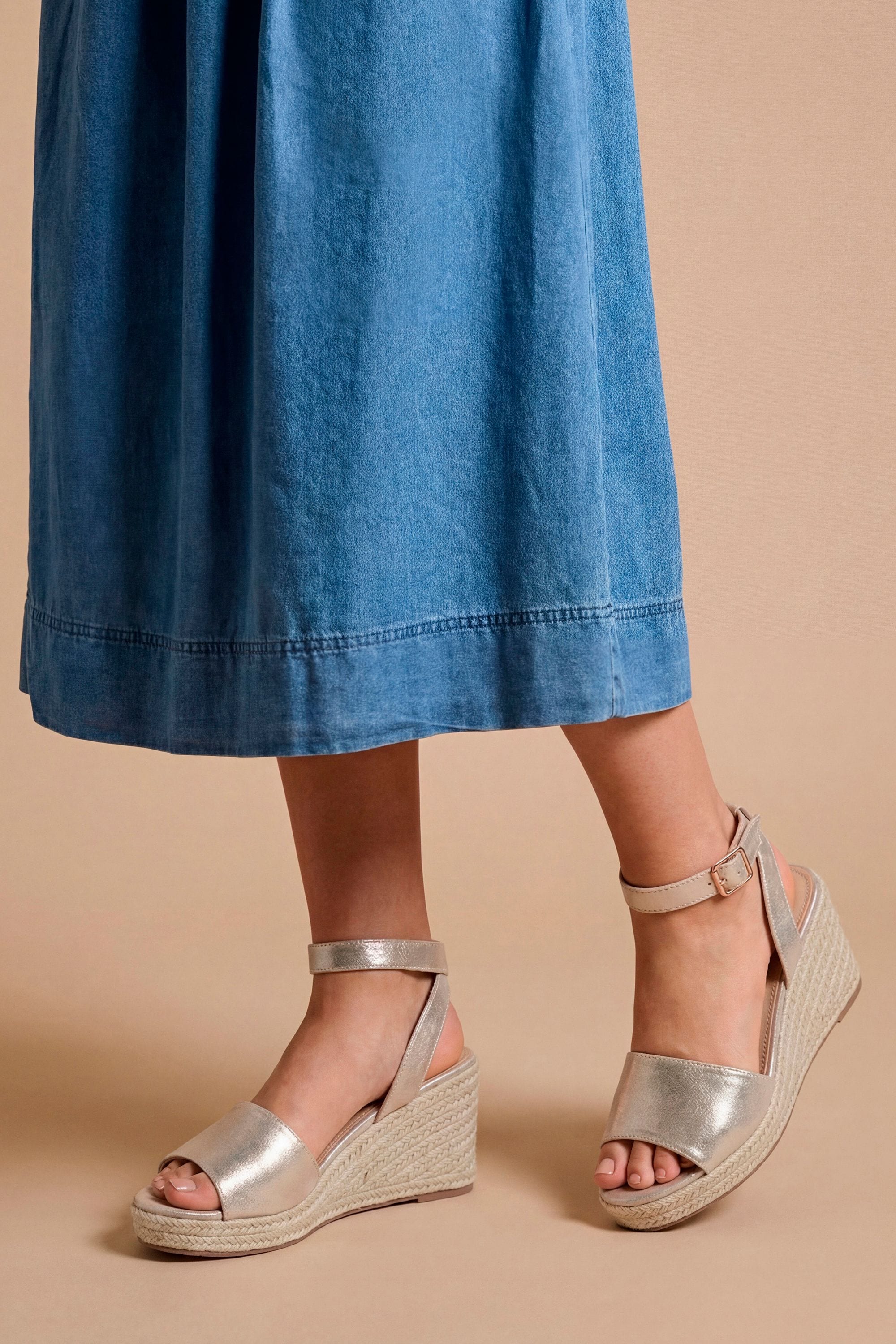 Dorothy Perkins Wide Fit Rebekah Metallic Textile Peep Toe Espadrille Wedge Sandals Gold